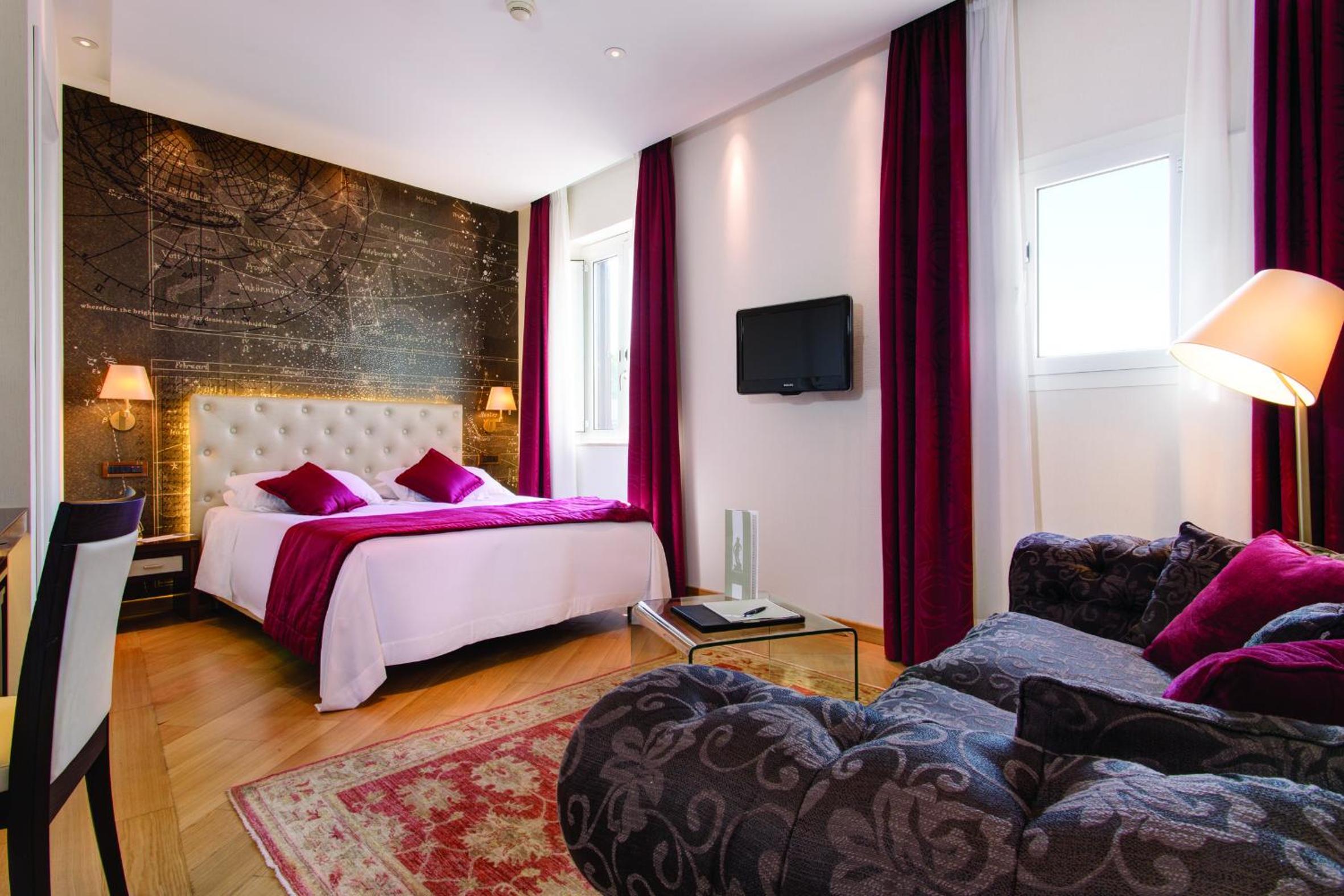 Triple Room - Photo 8