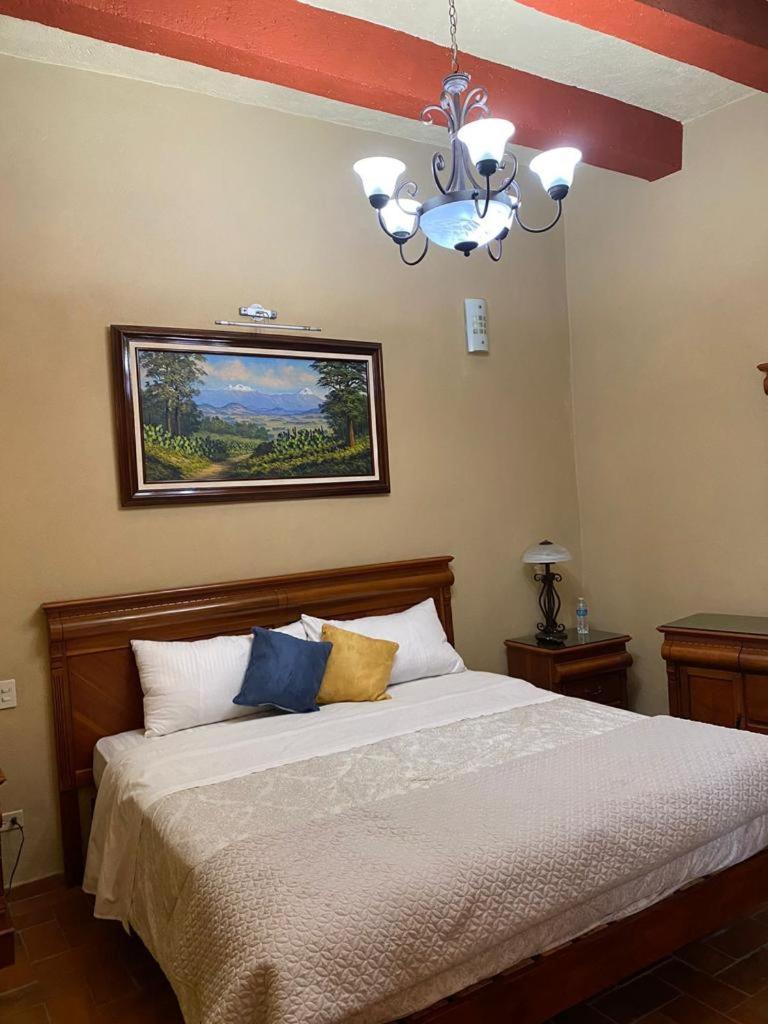 King Suite with Spa Bath