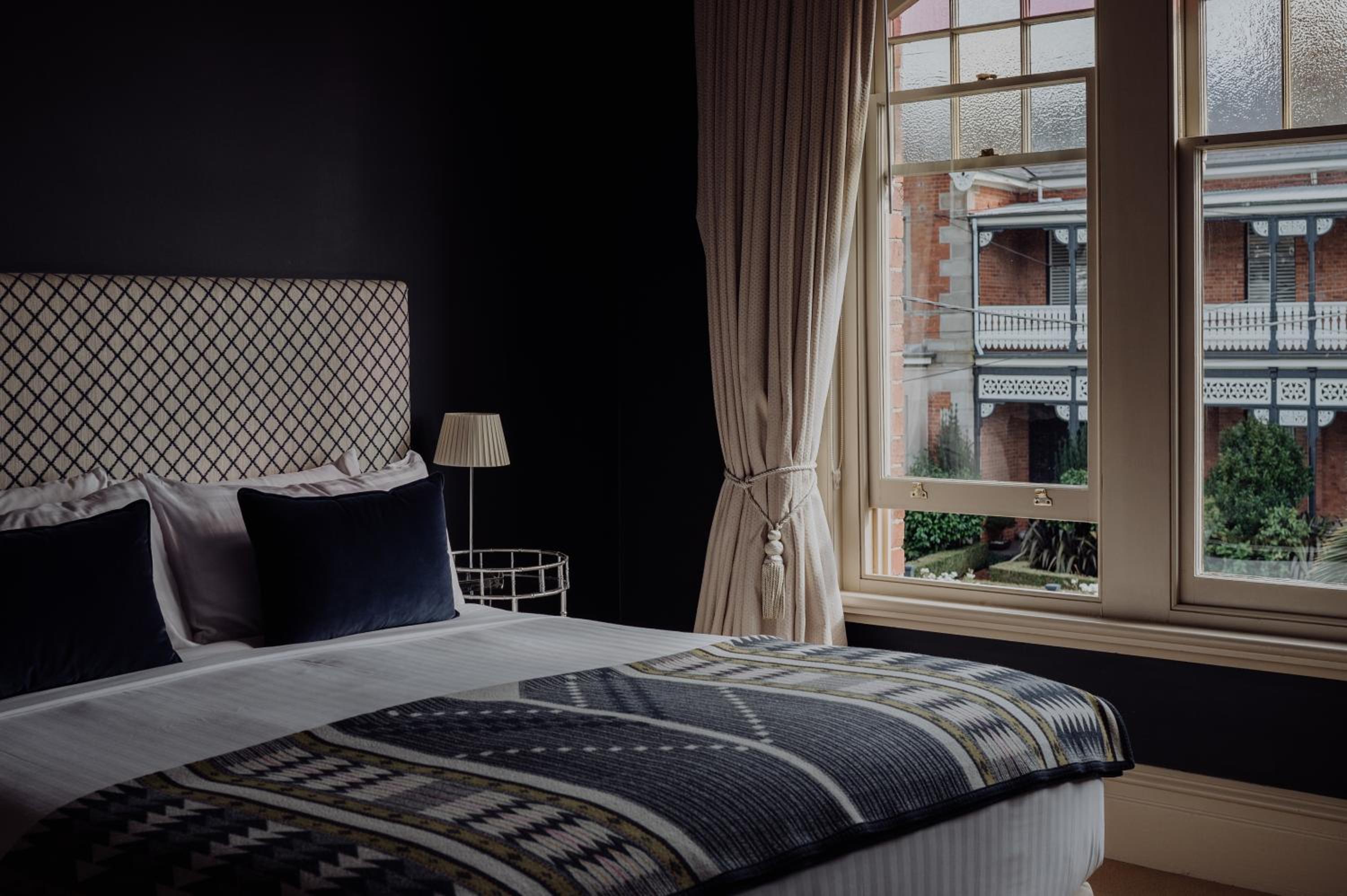 King Spa Suite – The Hampden photo 3