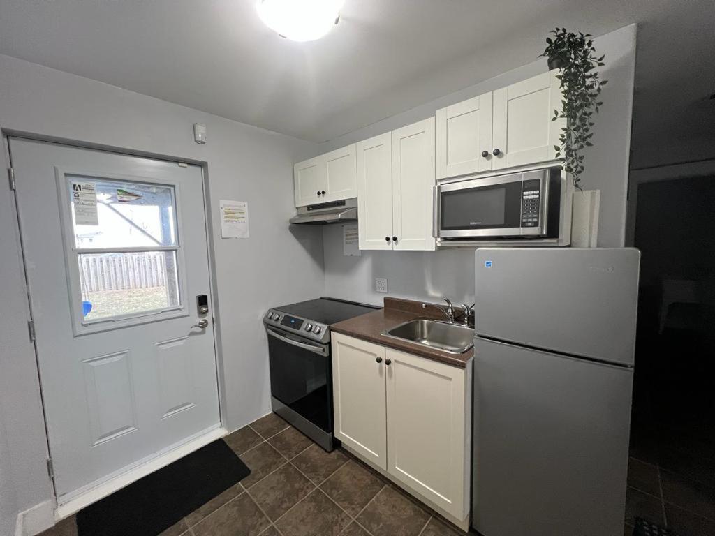 Double Room with Shared Bathroom photo 2