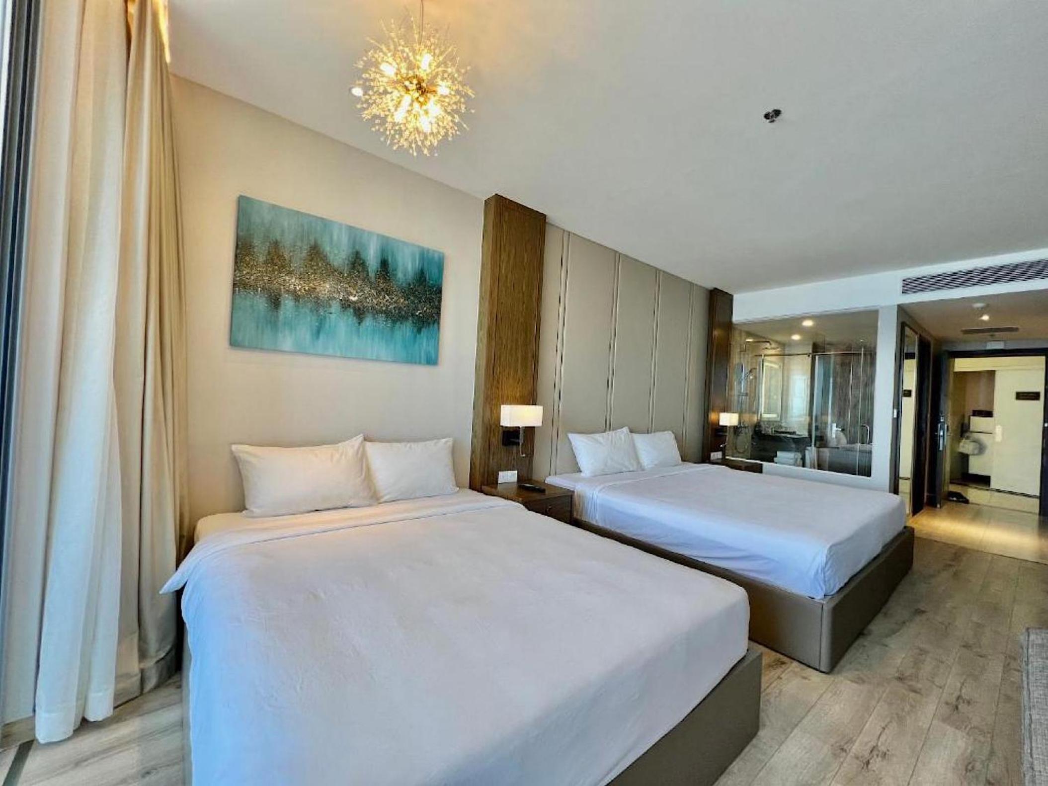 Family Room With Sea View - Photo 2