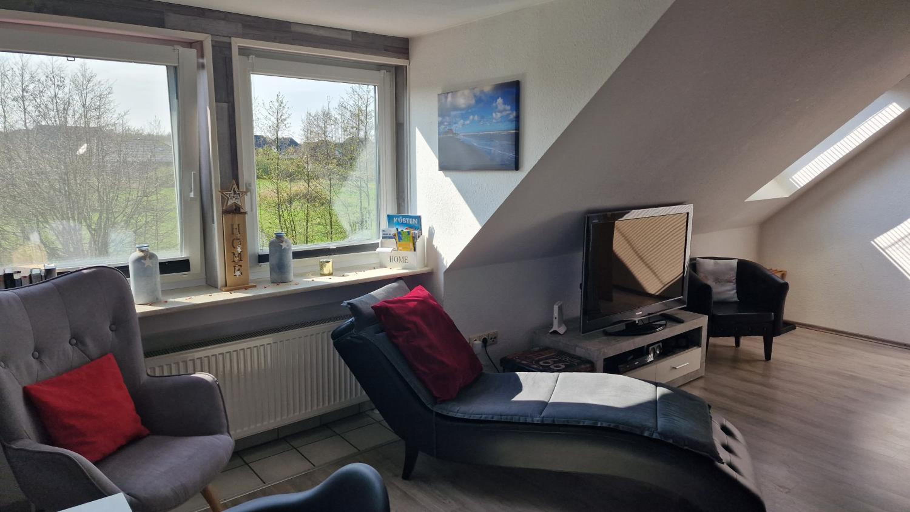 Apartment With Terrace photo 3