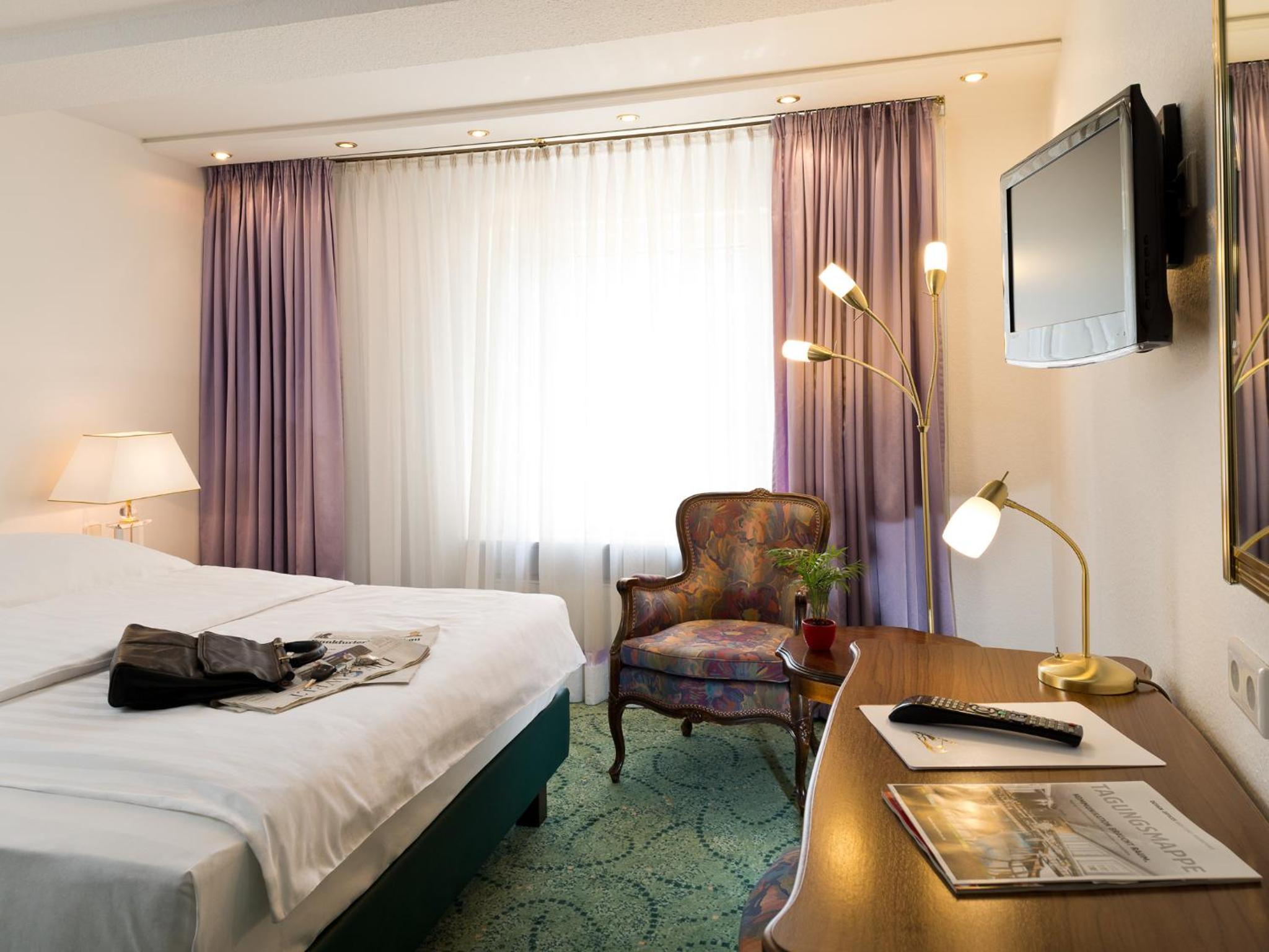 Standard Double Room - Photo 3