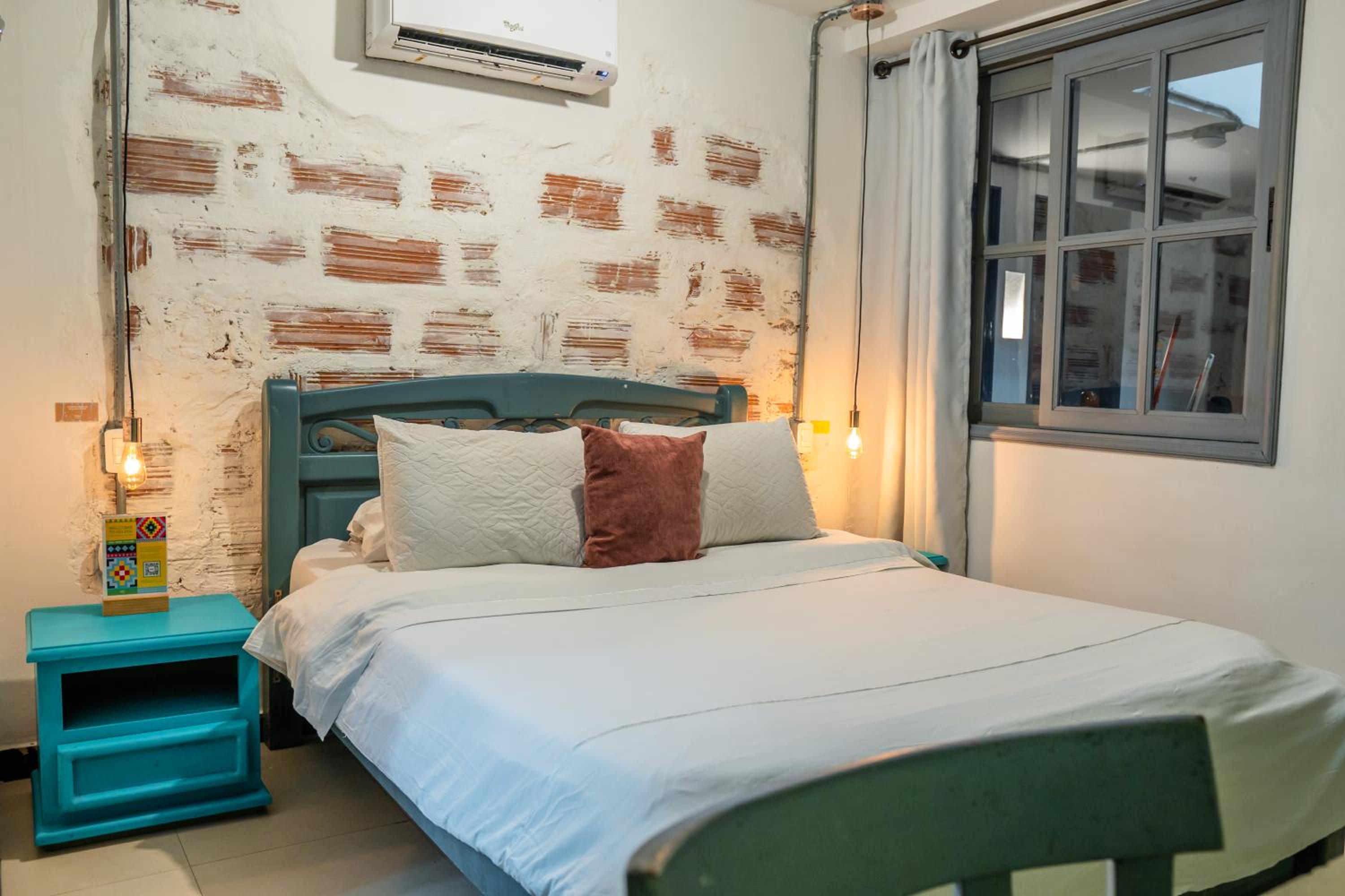 Standard Room photo 2