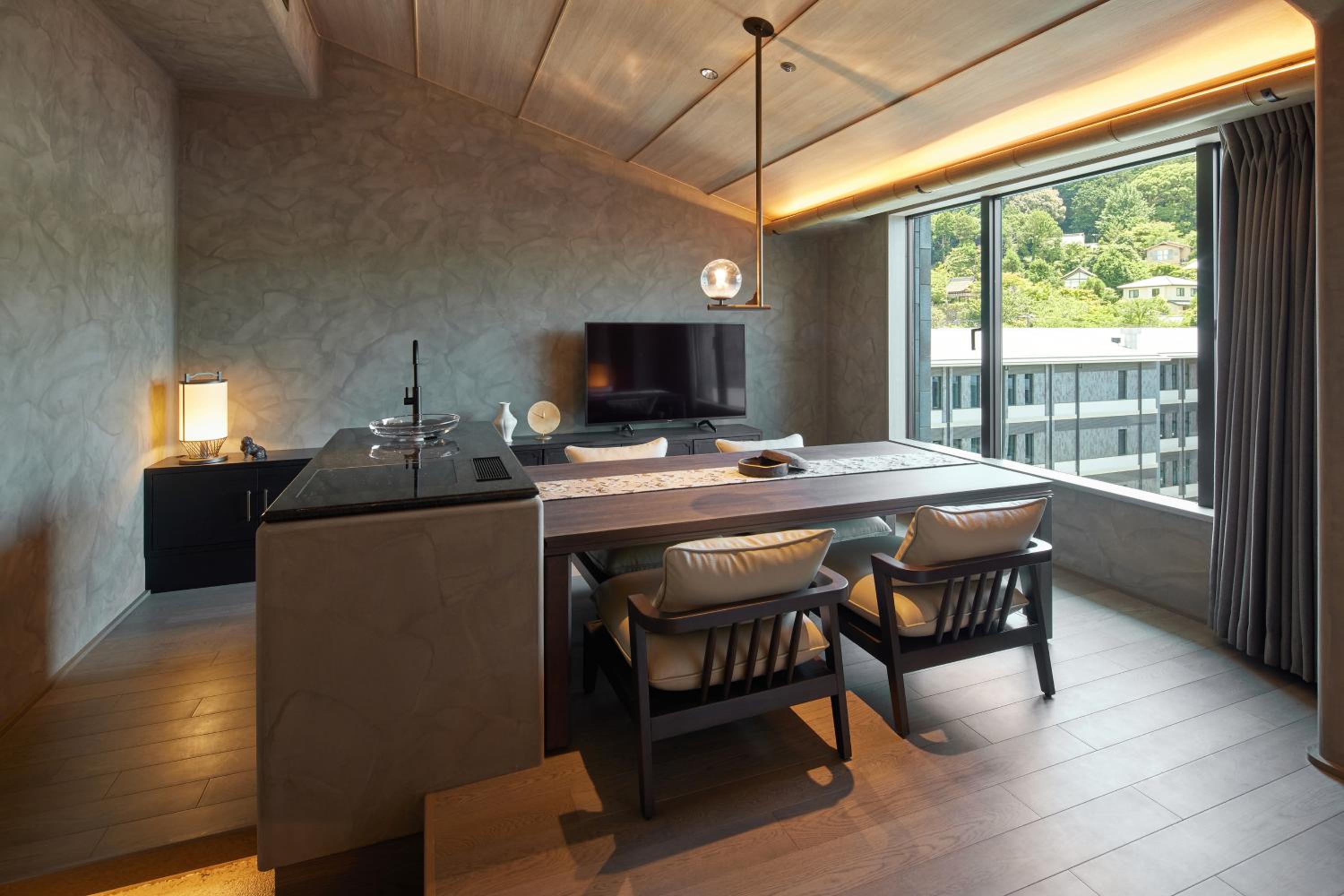 King Suite
