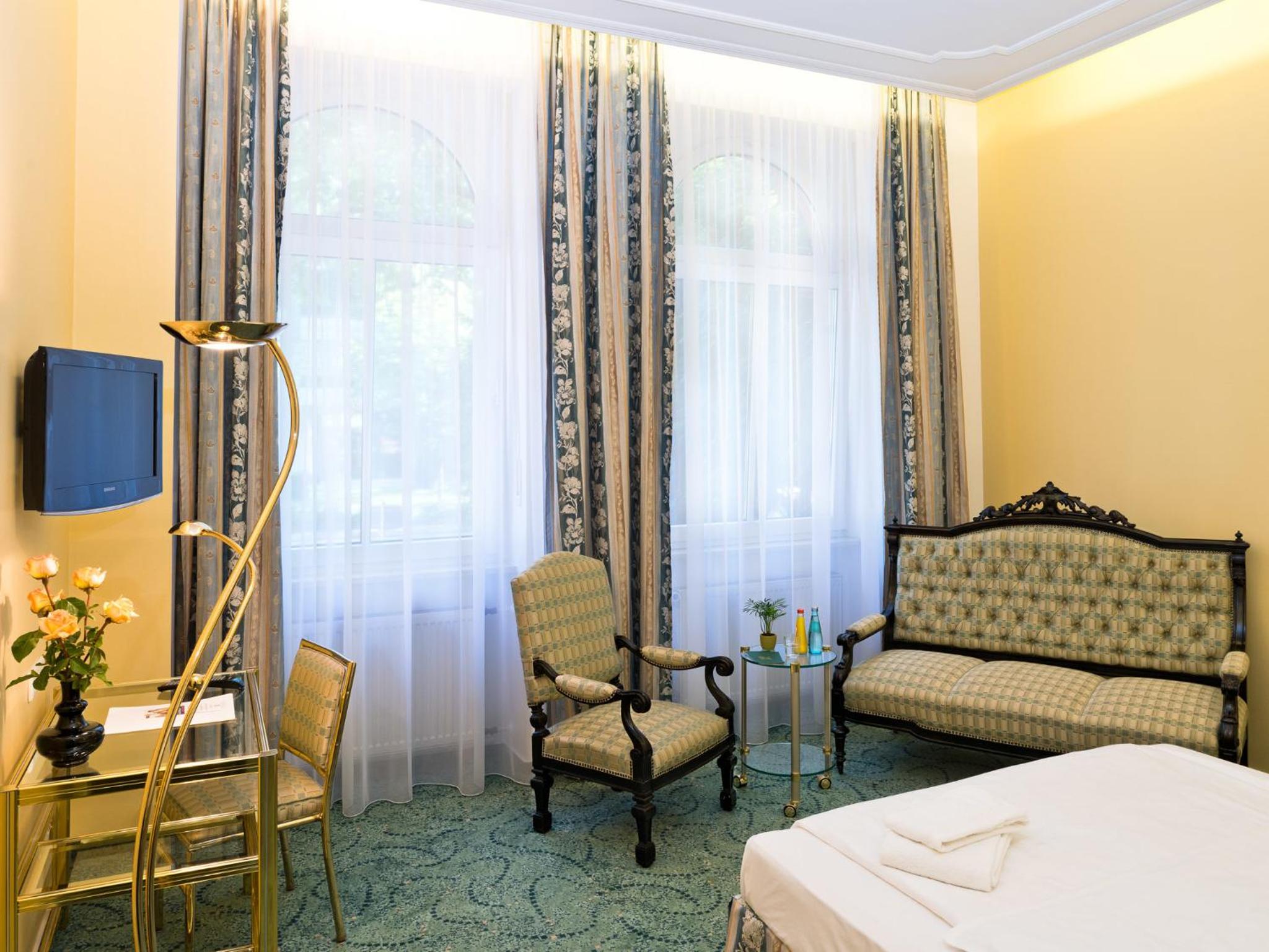 Superior Double Room - Photo 5