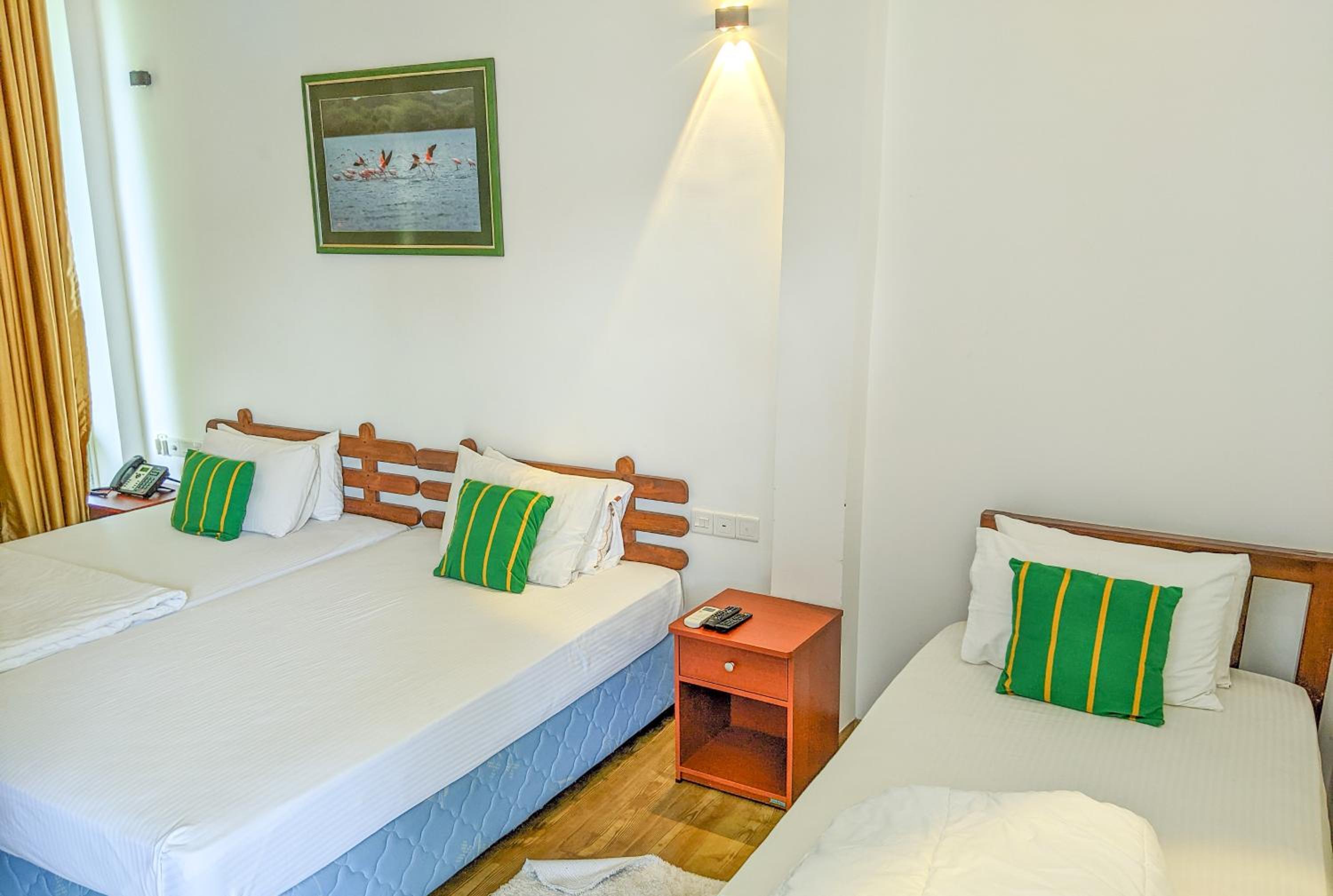 Luxury Triple Room - Photo 3