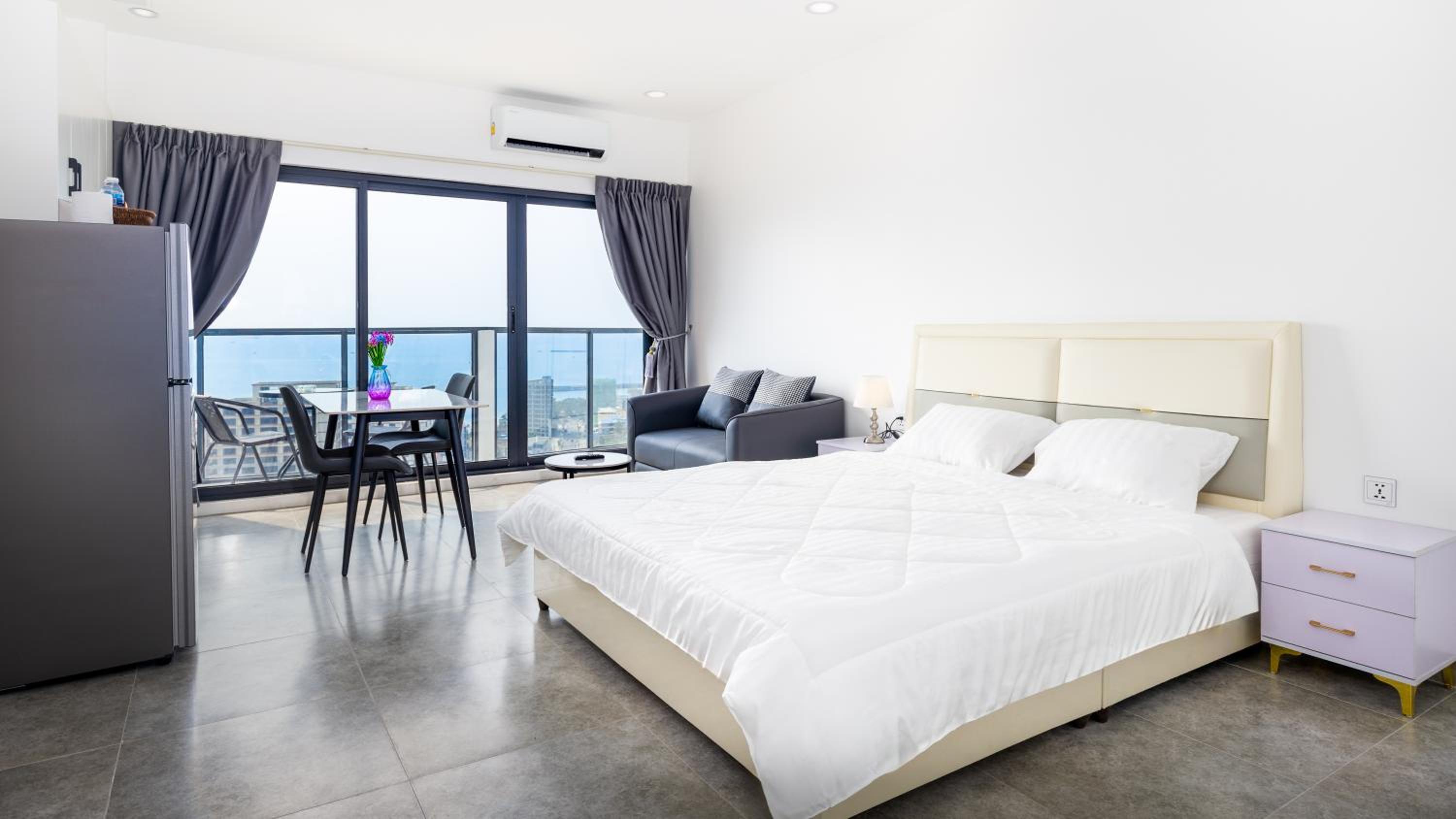 Studio with Sea View photo 1