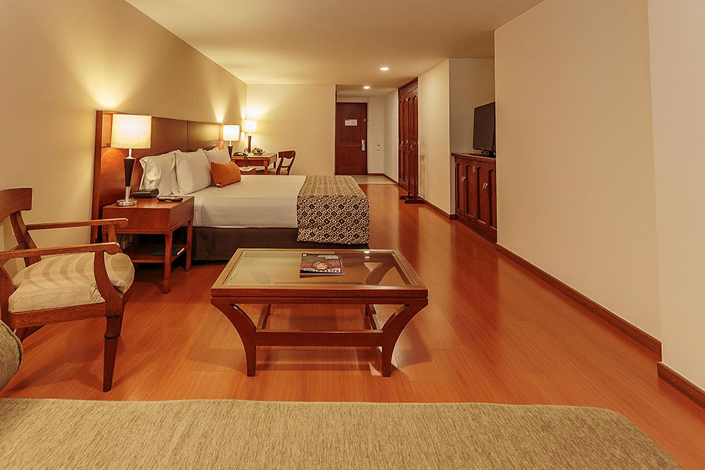 Superior King Room photo 1