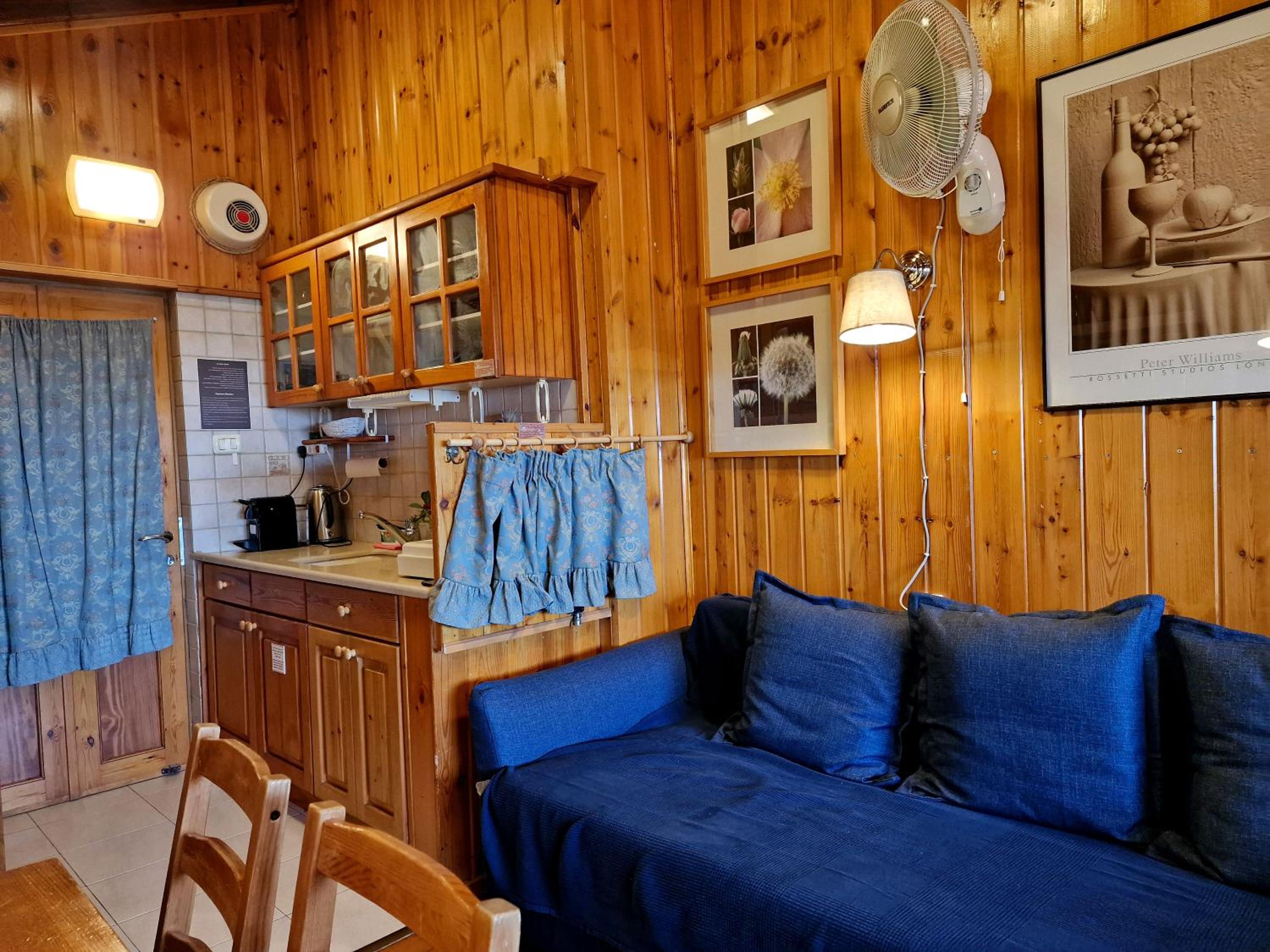 Deluxe Double Room with Mountain View (Shani) - Photo 2