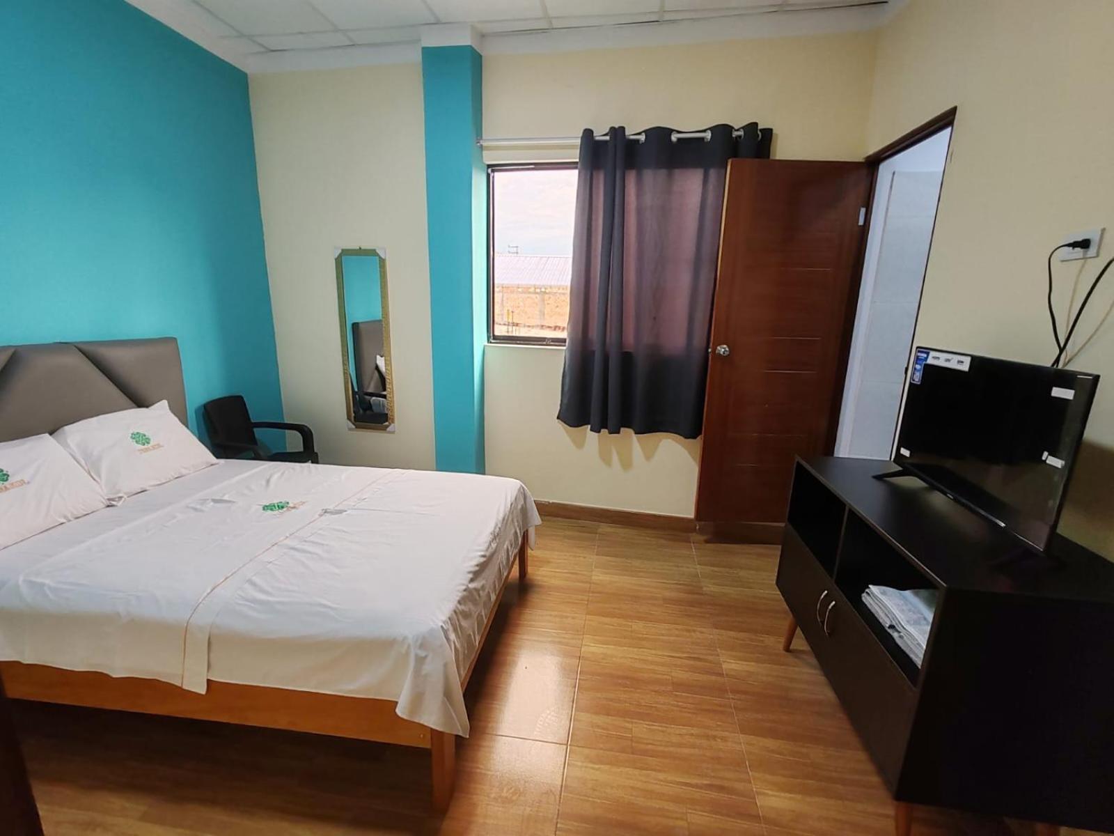 Large Single Room photo 1