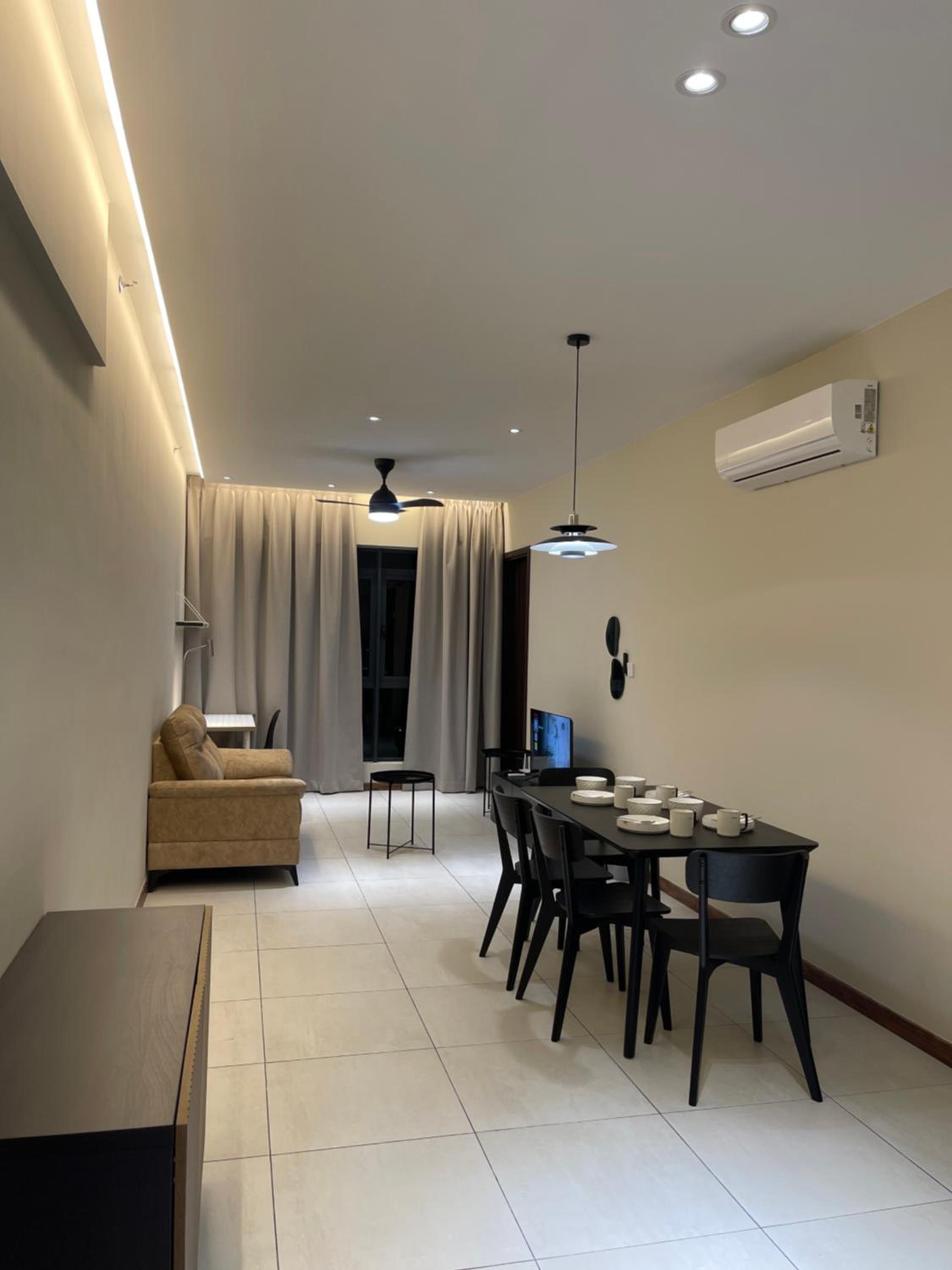 Deluxe Family Room