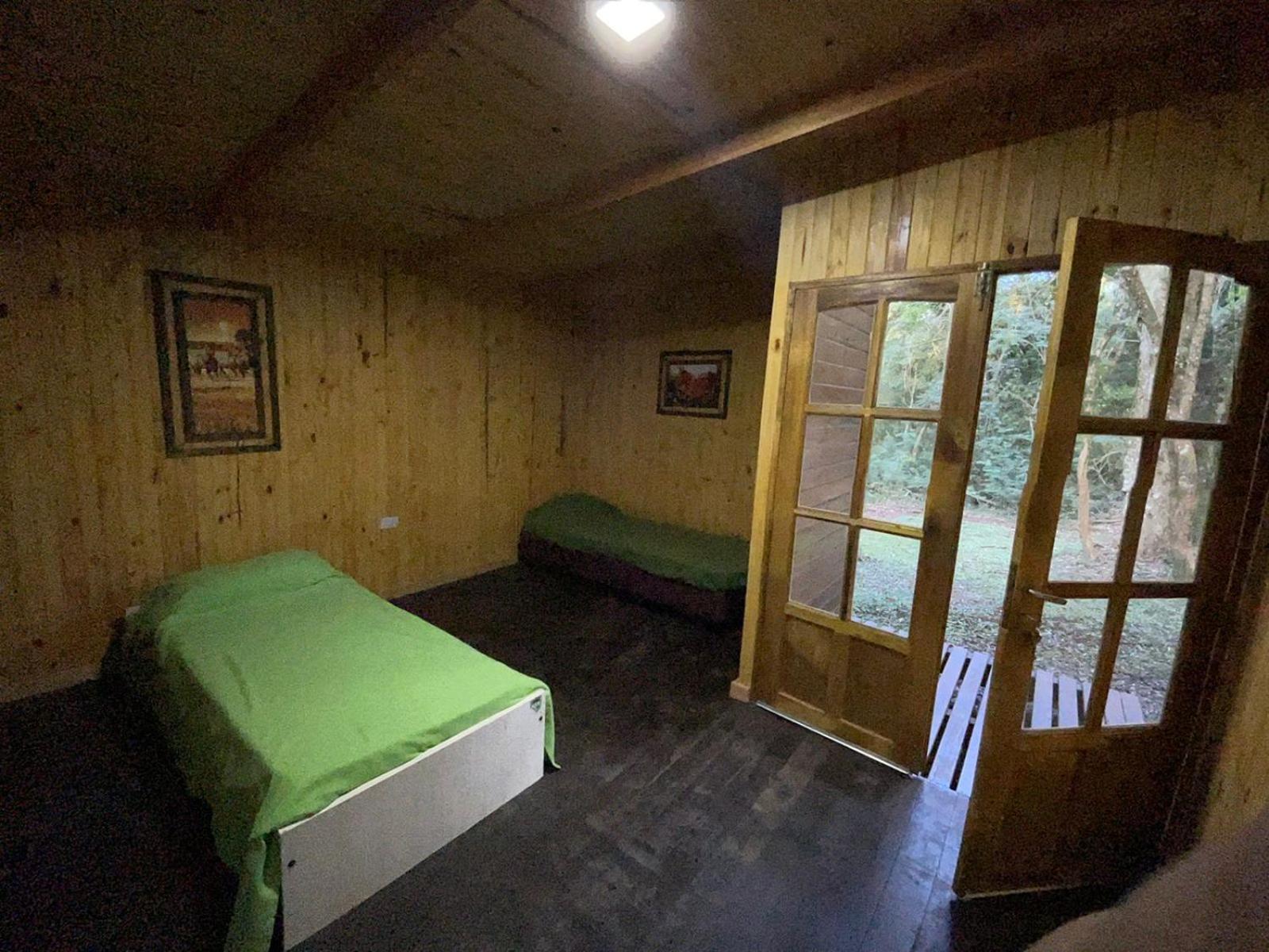 Deluxe Room (2 Adults + 1 Child) photo 1