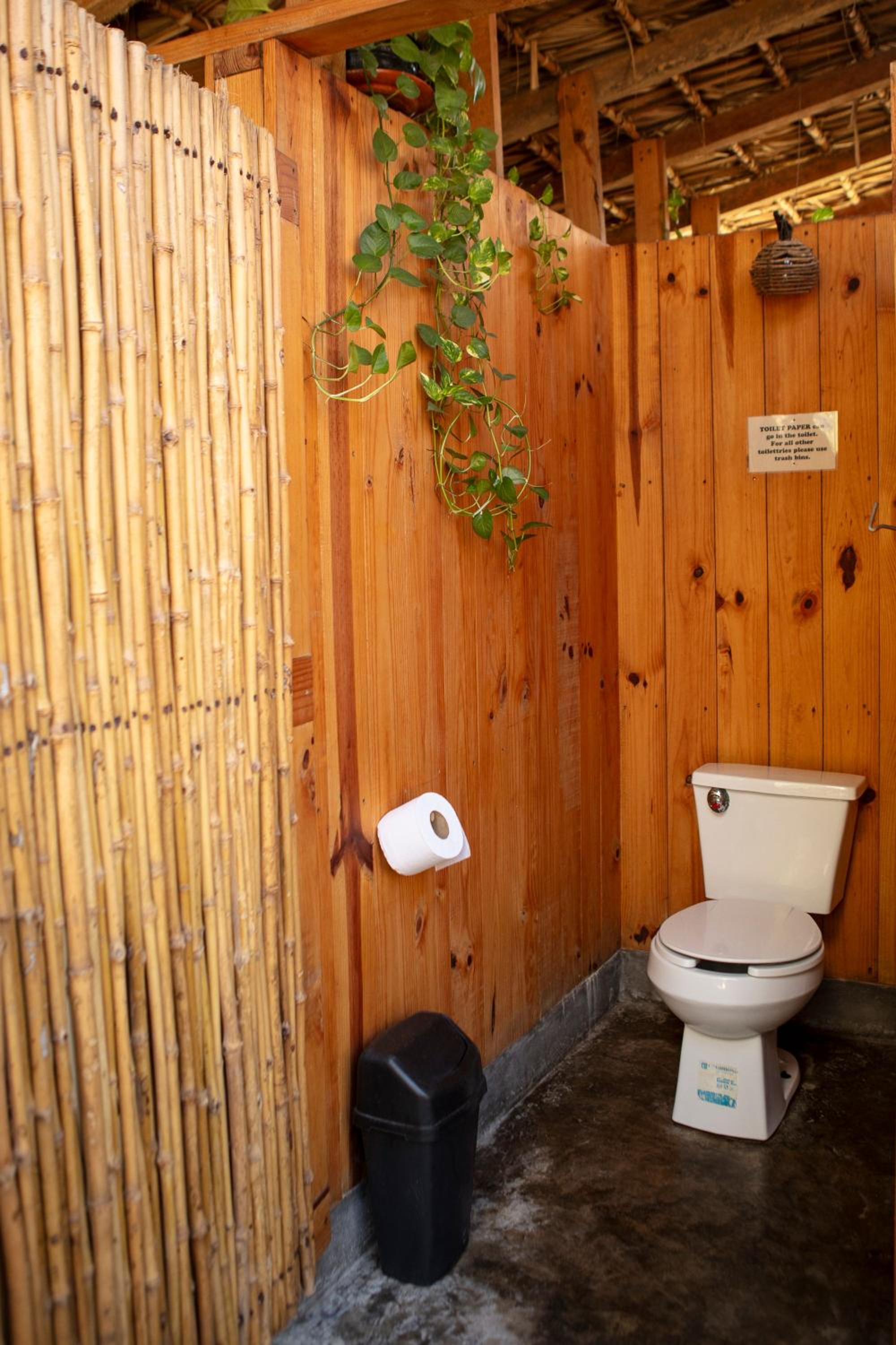 Double or Twin Room with Shared Bathroom photo 2