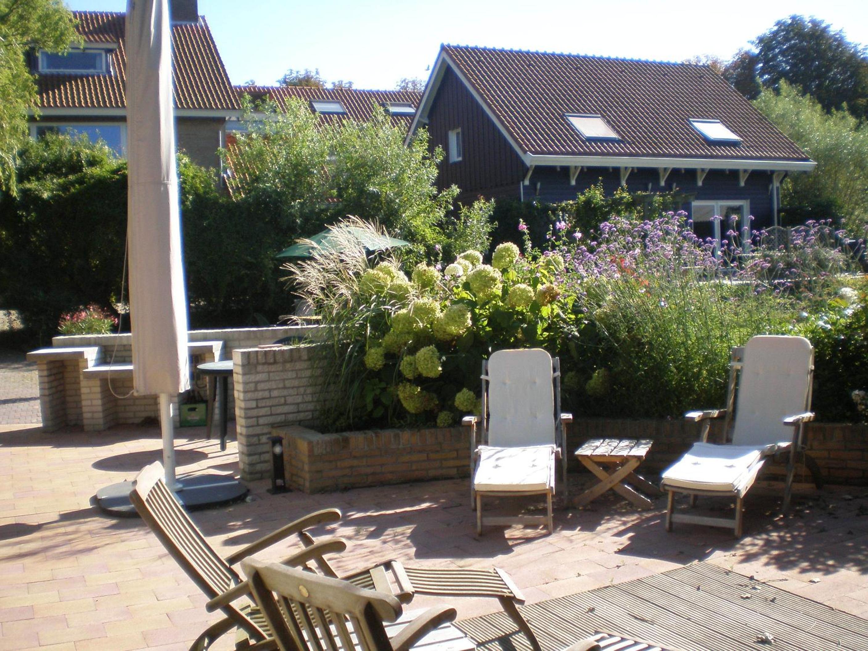 Apartment with Balcony photo 3
