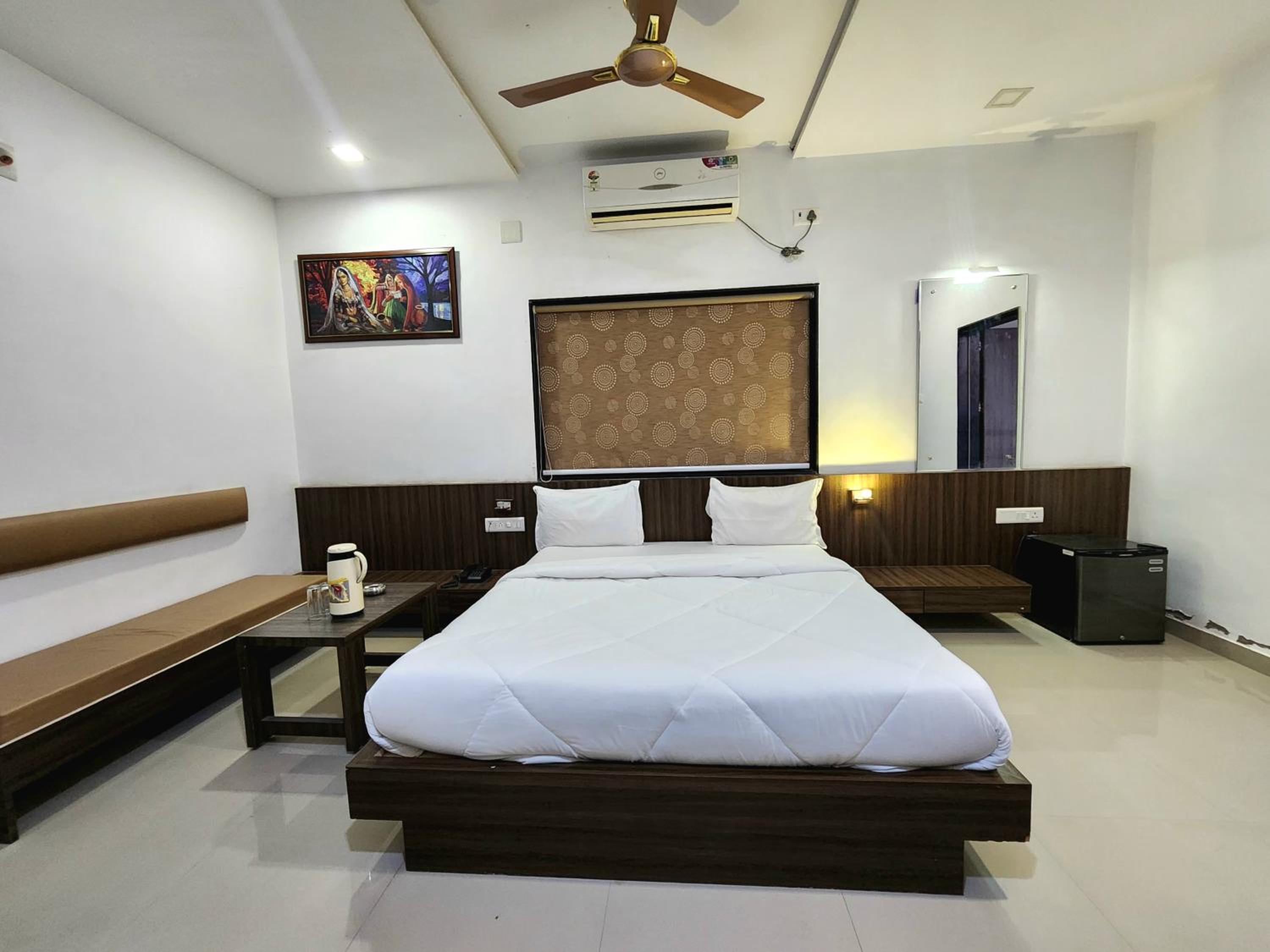 Superior King Room