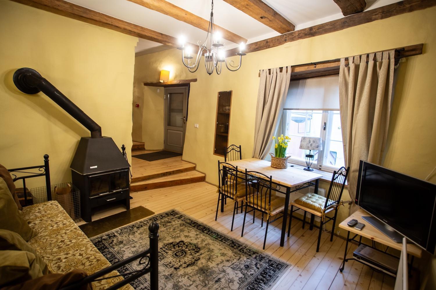 Suite - Annex - Photo 2
