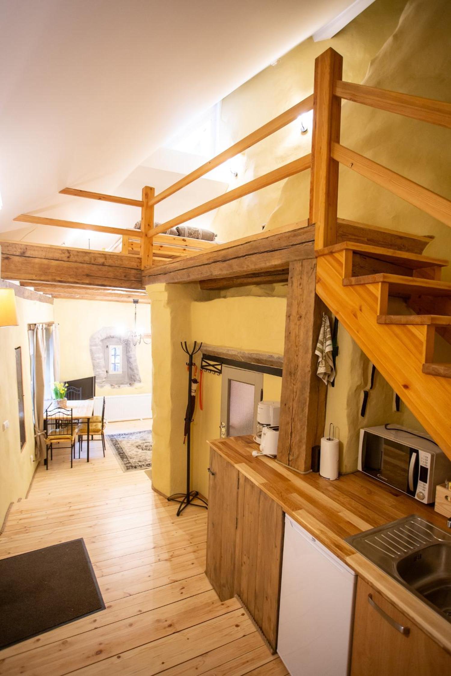 Suite - Annex - Photo 7