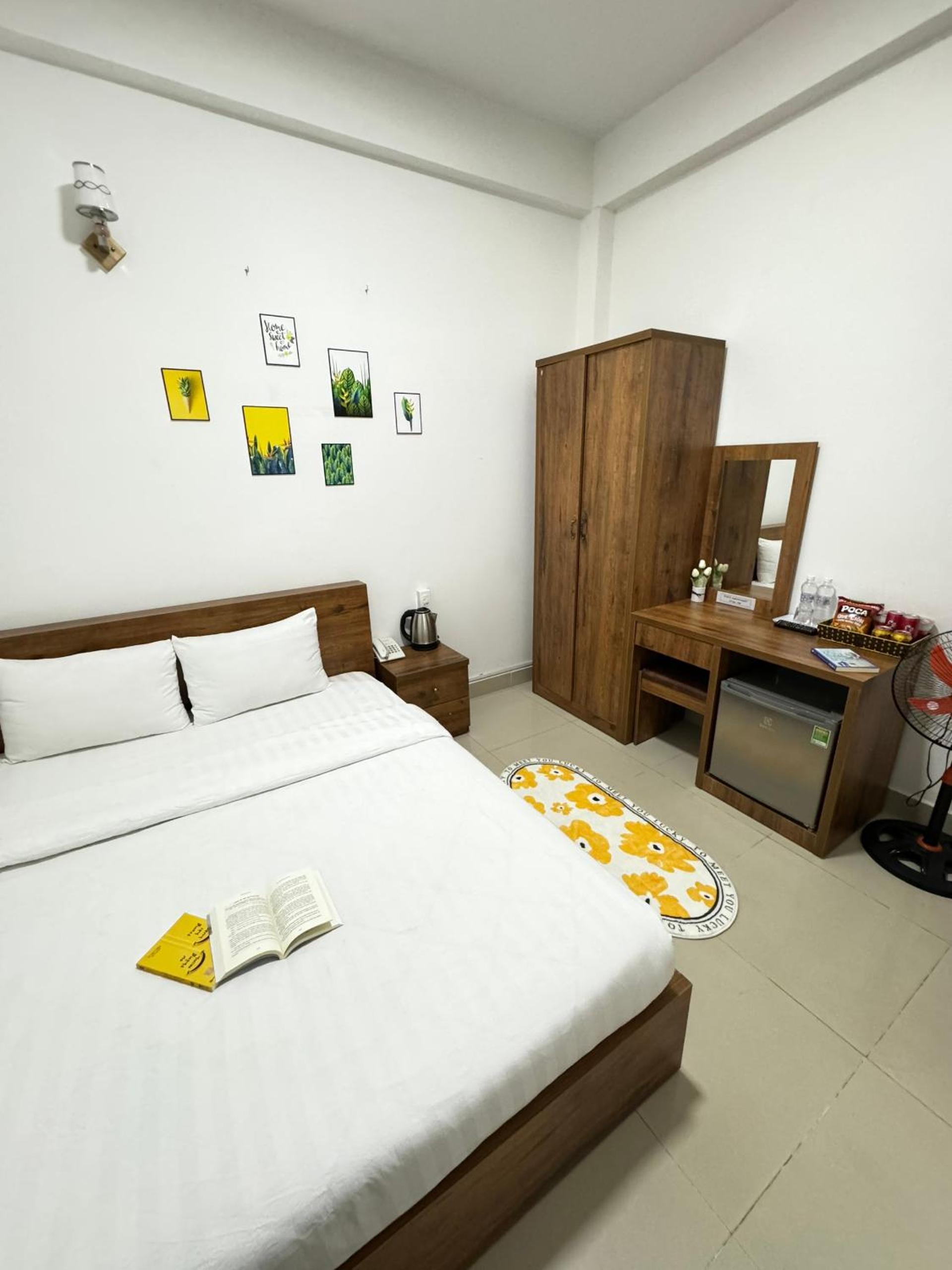 Standard Double Room - Photo 3