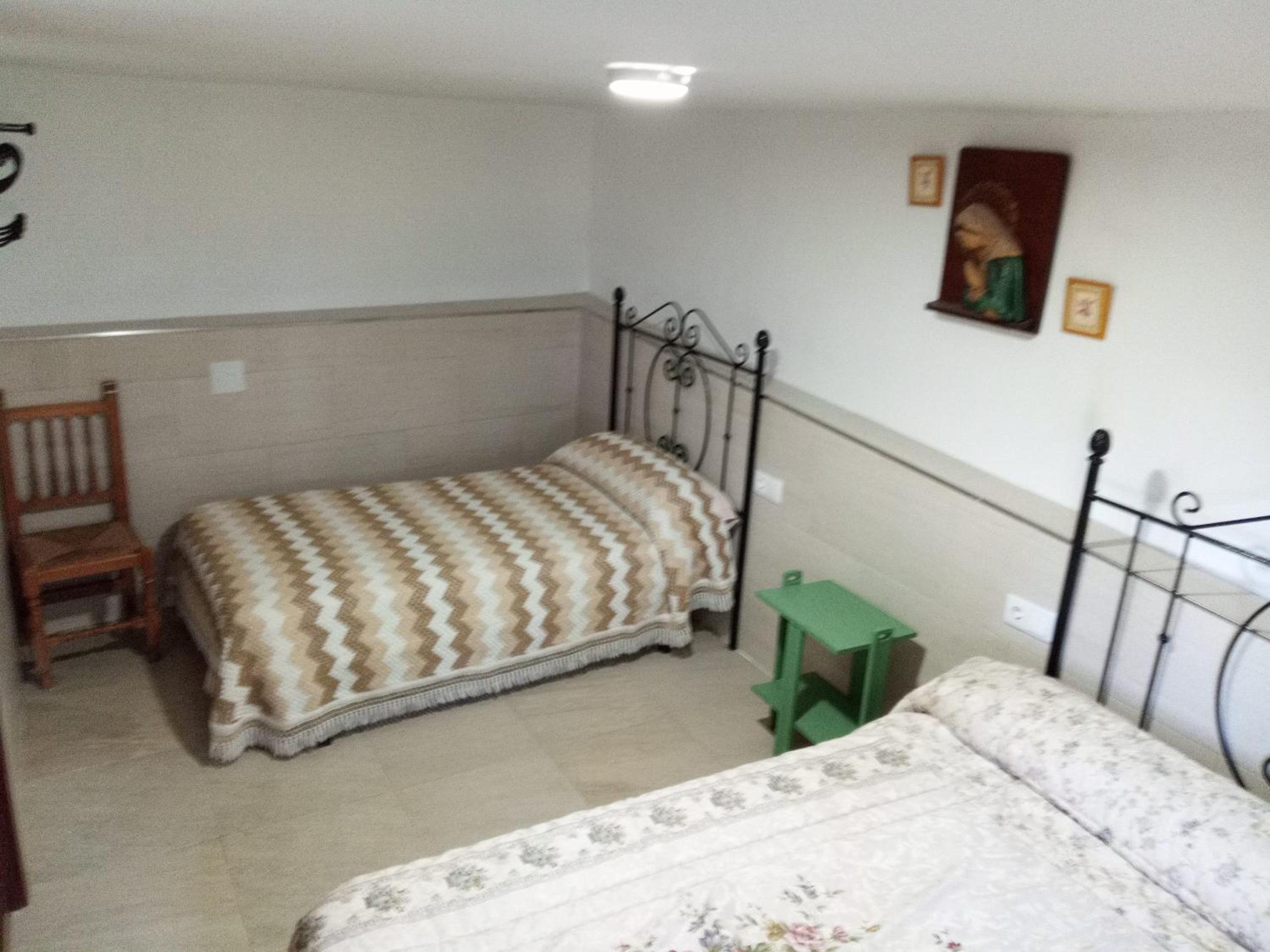 One-Bedroom House photo 2
