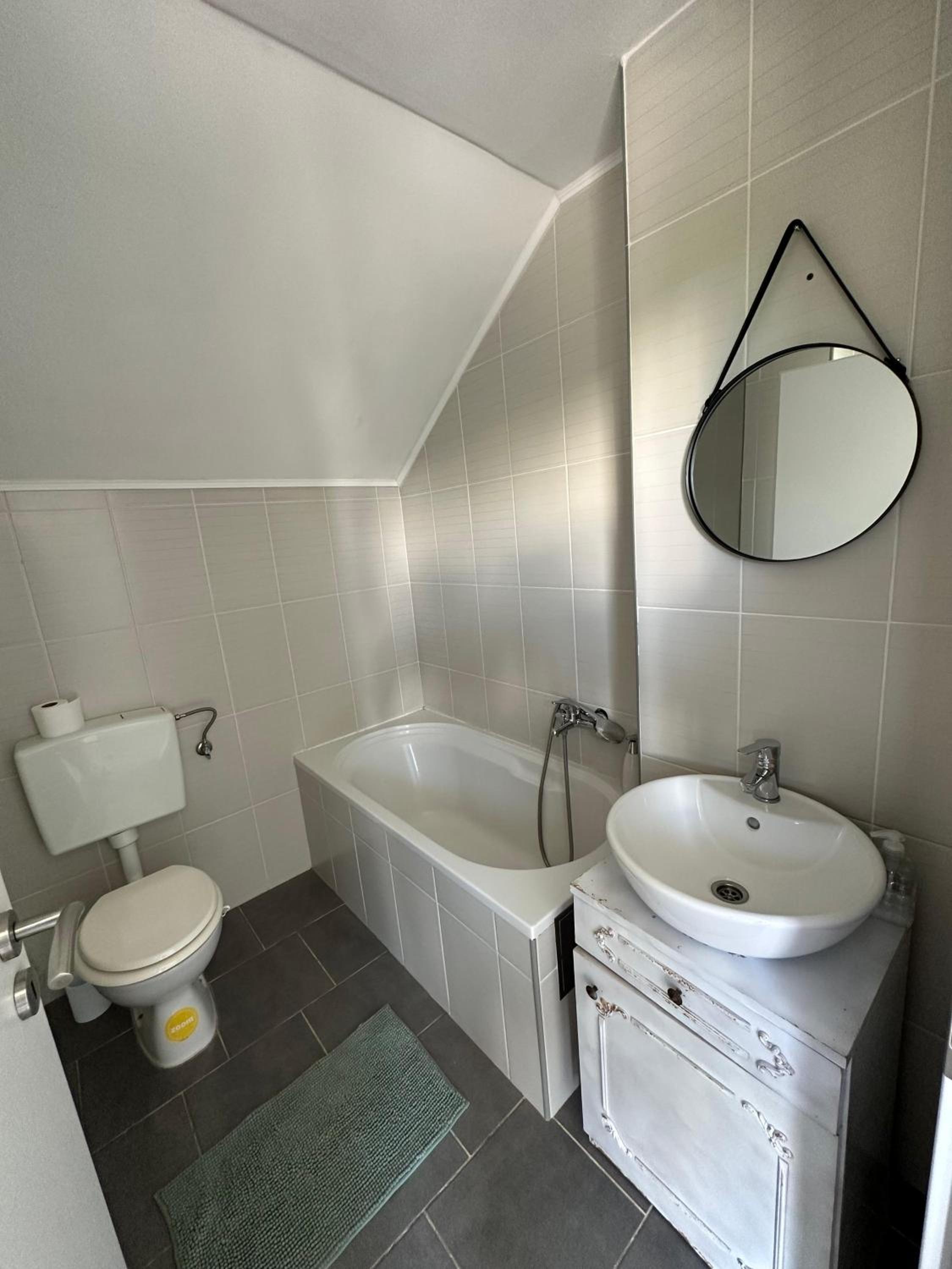 Apartment - Photo 14