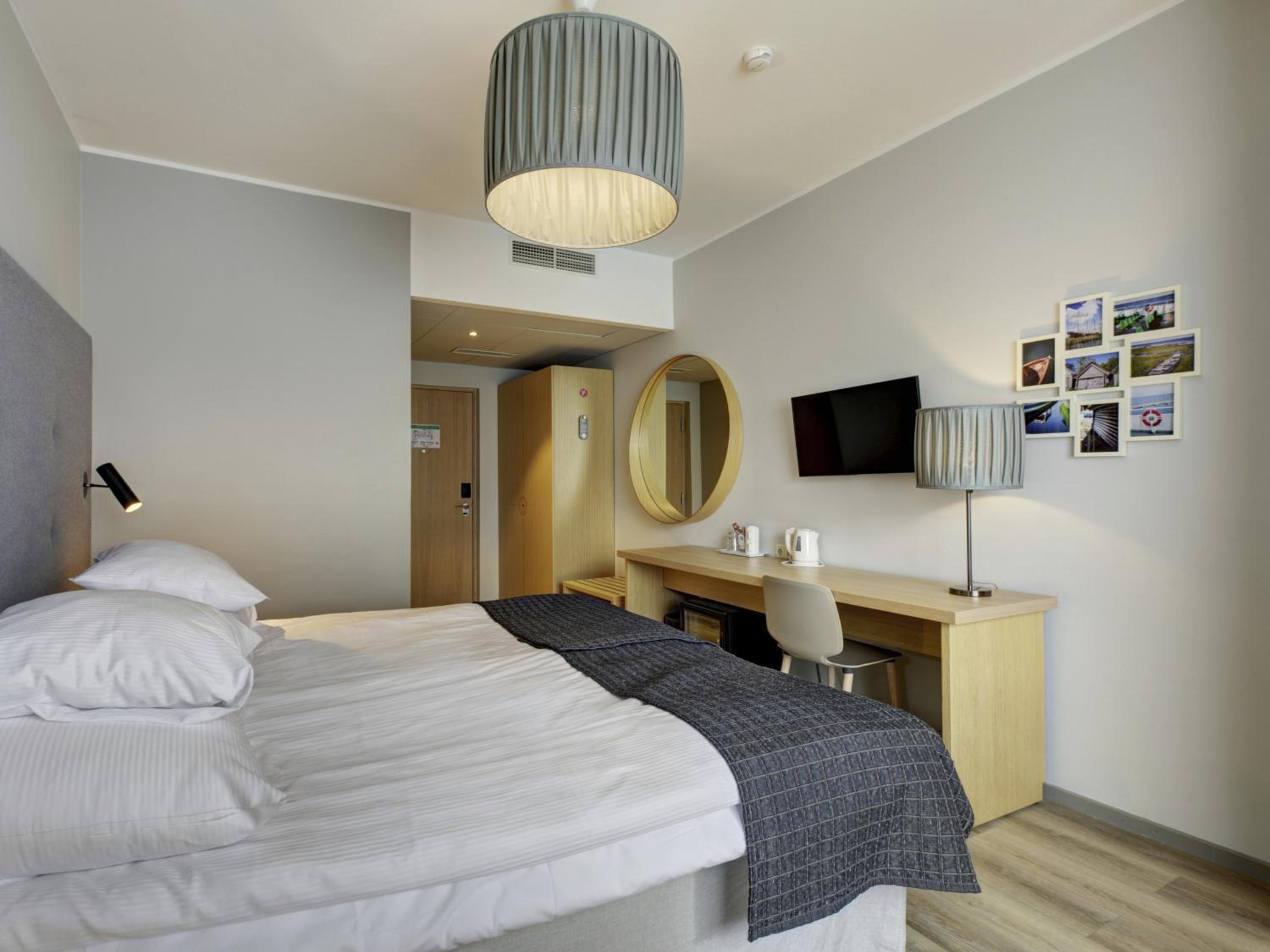 Standard Twin Room With Spa Access 