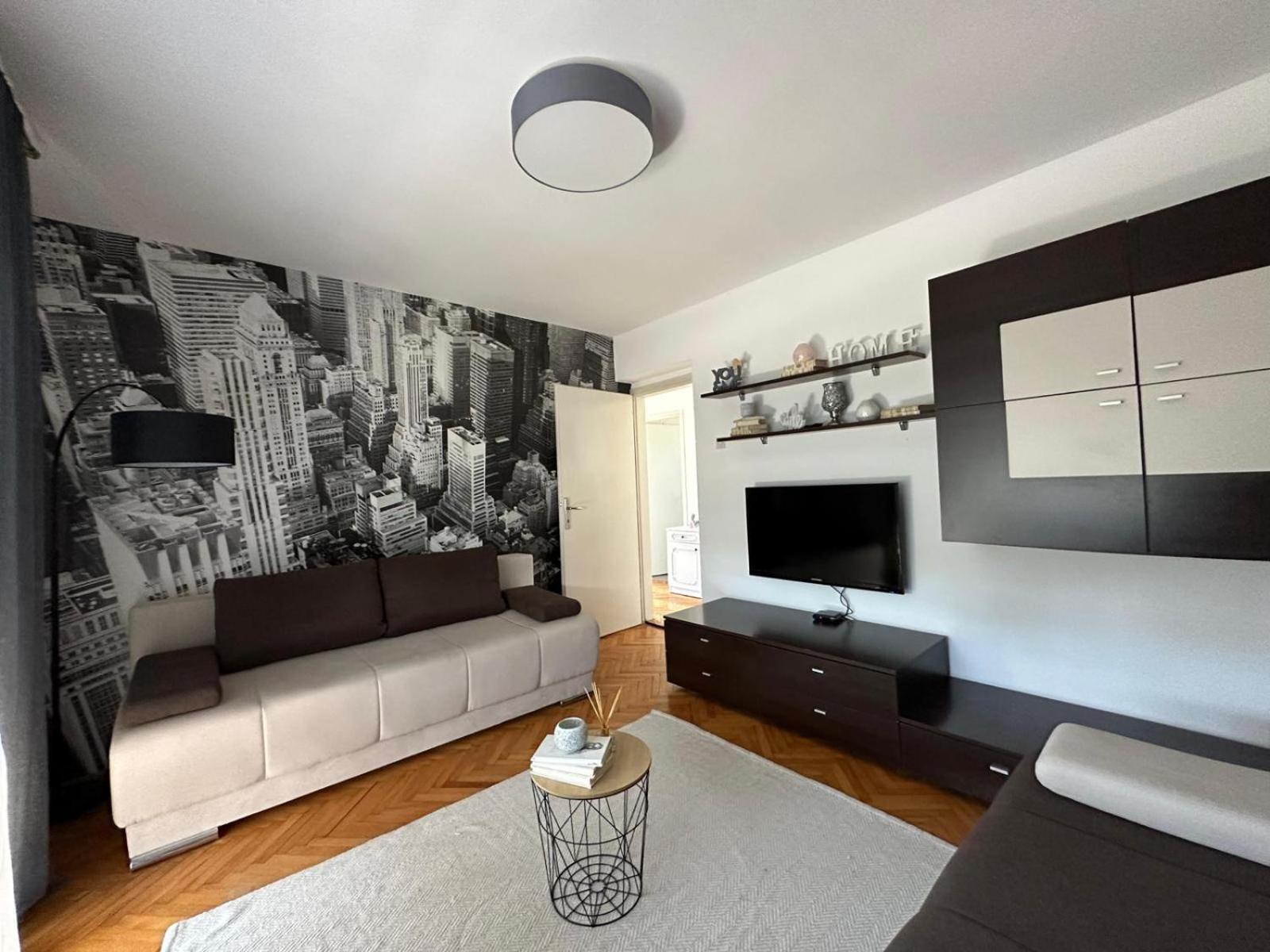 Apartment - Photo 9