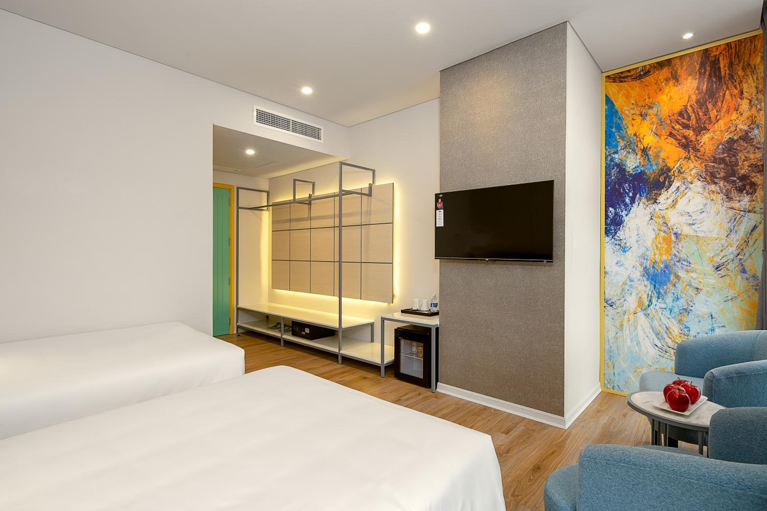 Deluxe Twin Room - Photo 7