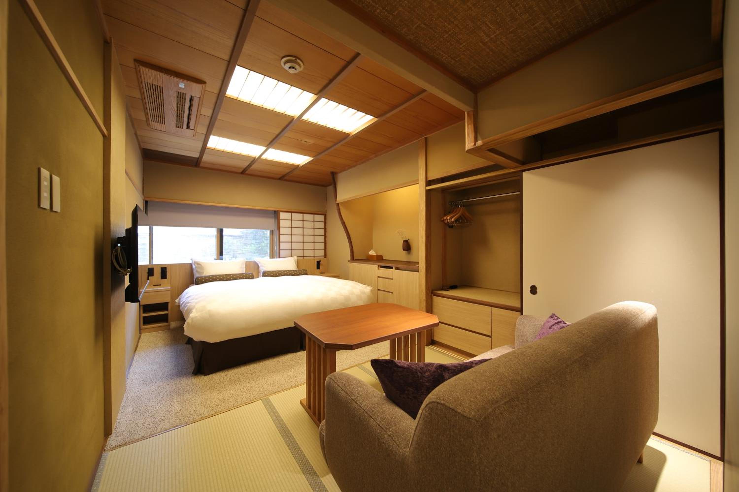 Superior Double Room - Photo 18
