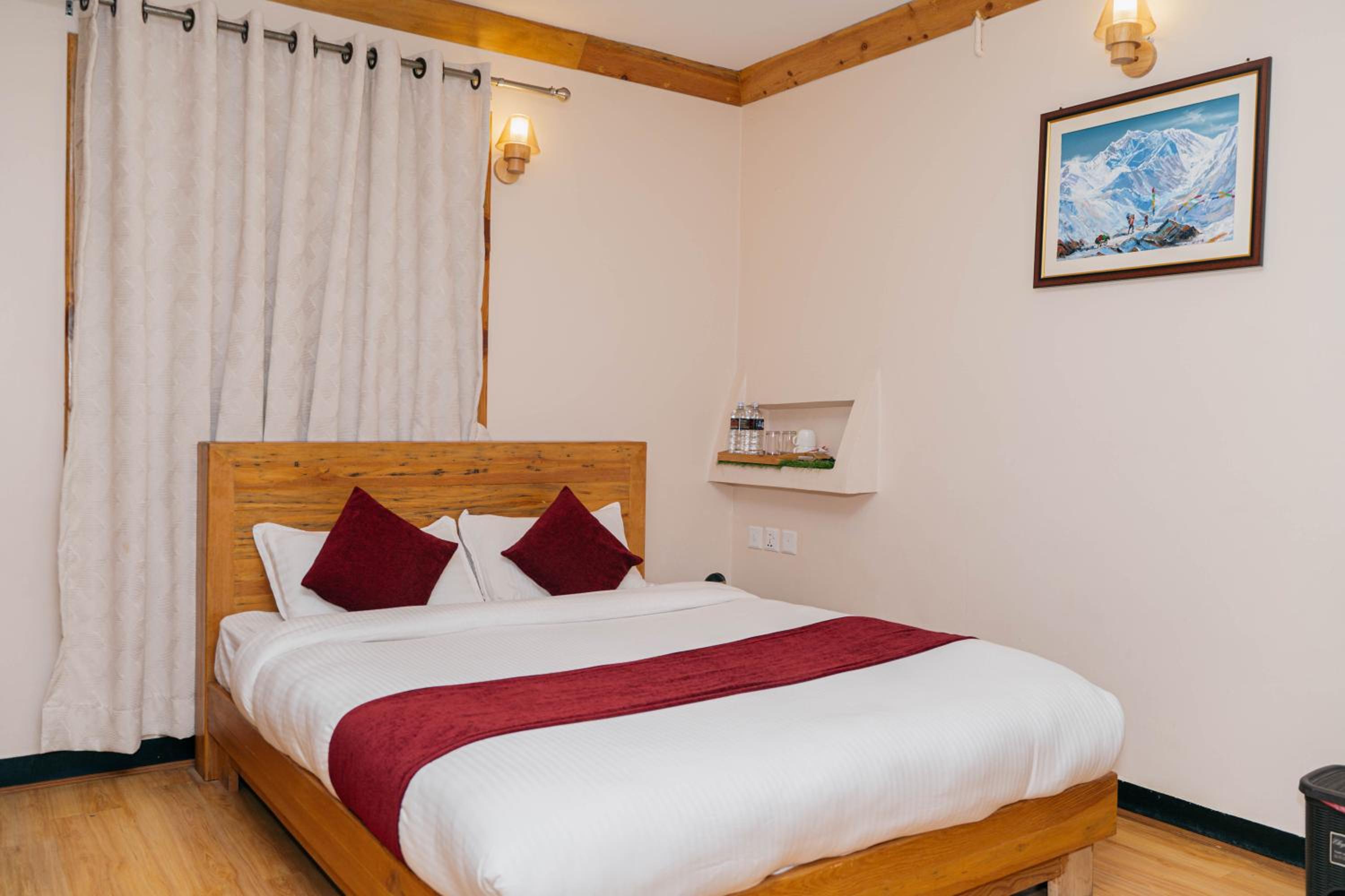 Double or Twin Room with Shared Bathroom
