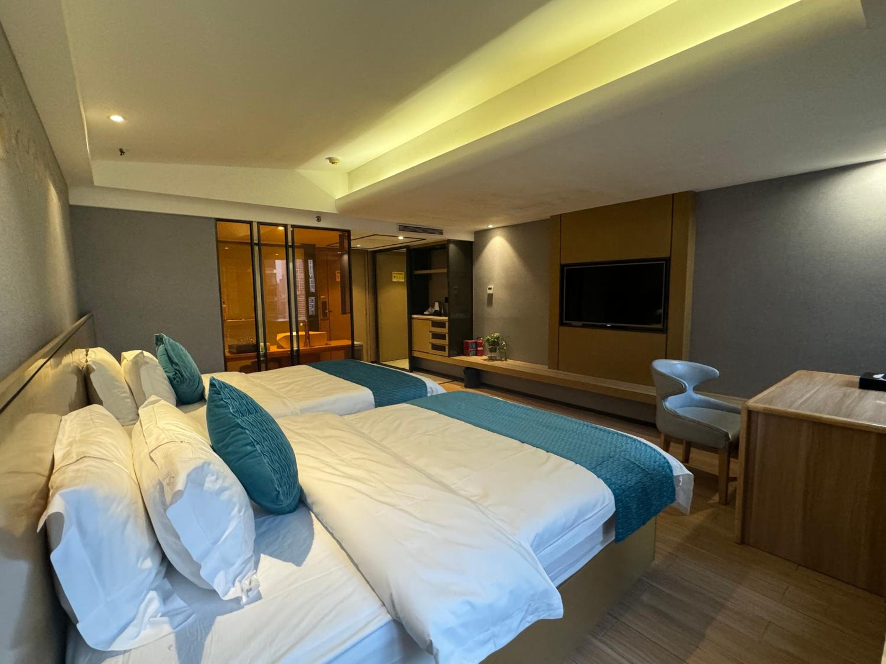 Business Twin Room photo 3