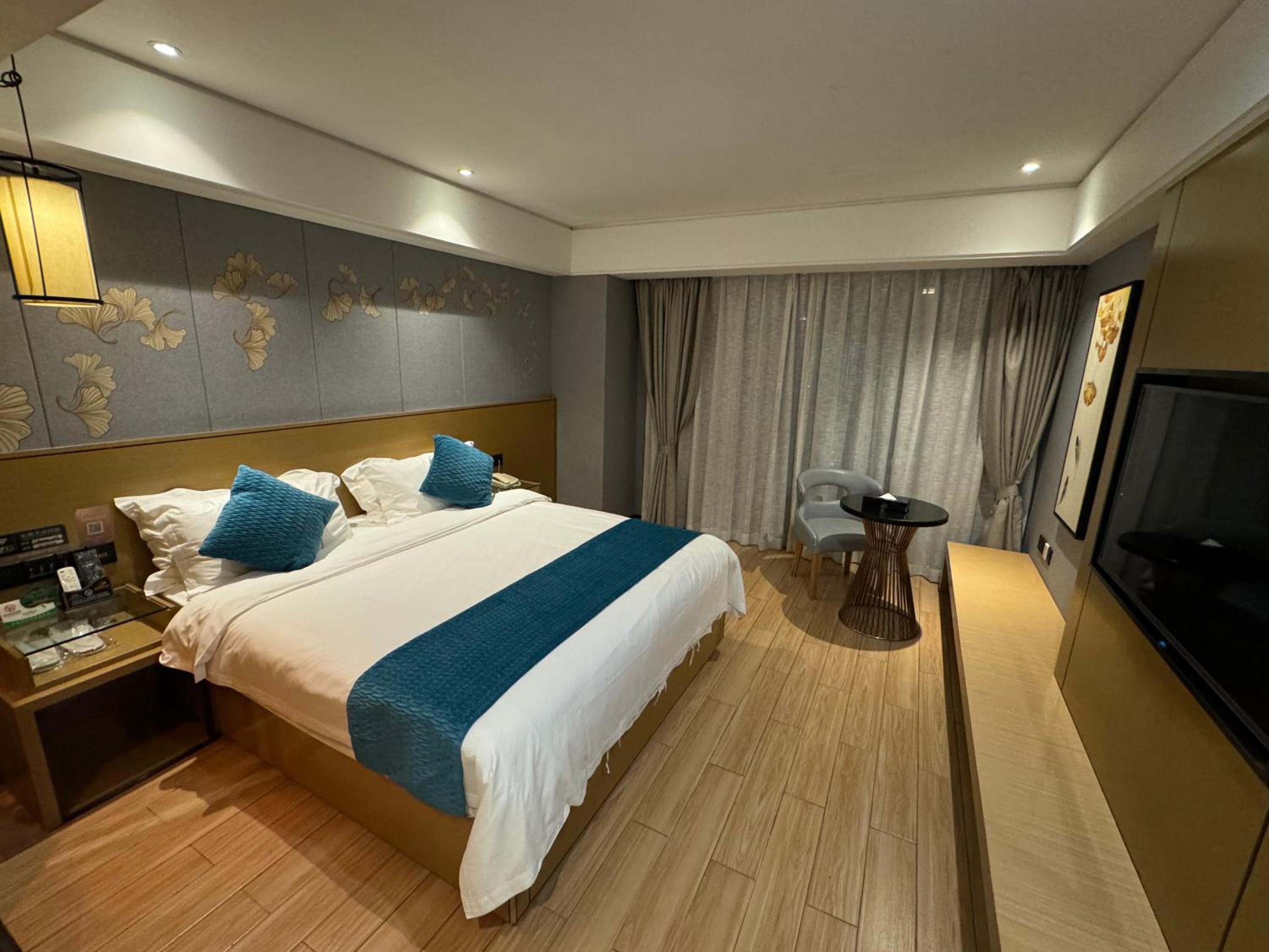 City View Balcony Select King Room photo 2