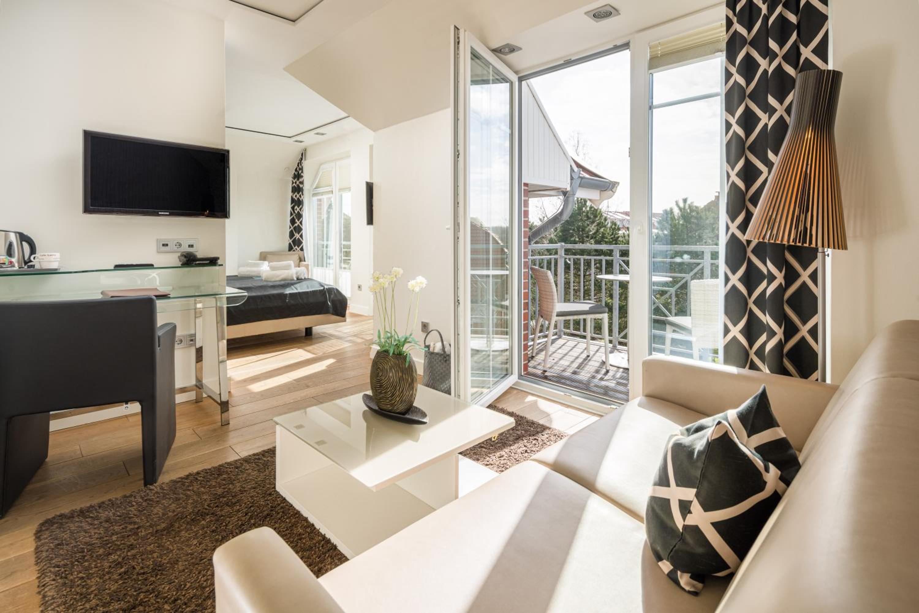 Comfort Suite with Balcony photo 1