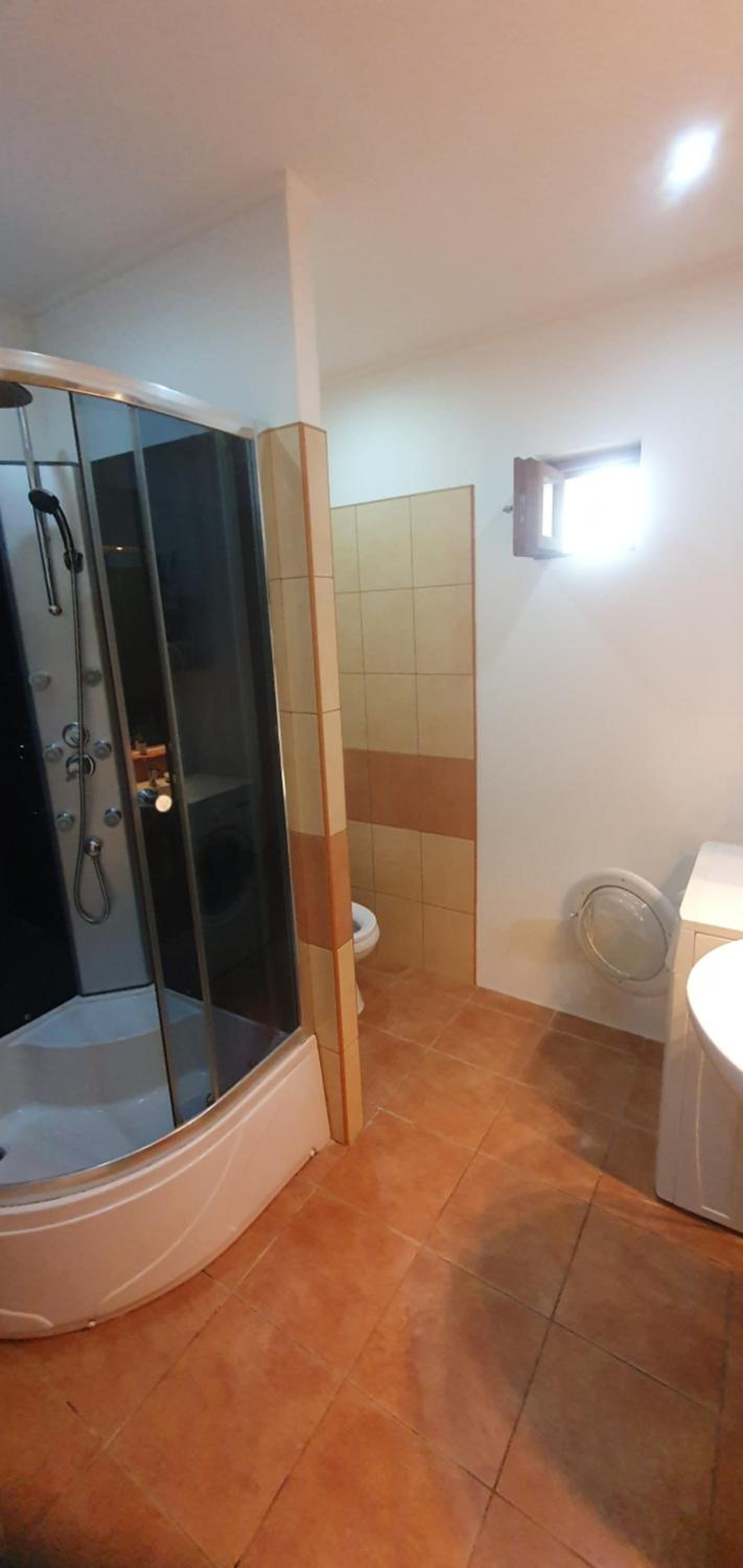 One-Bedroom Apartment - Photo 30