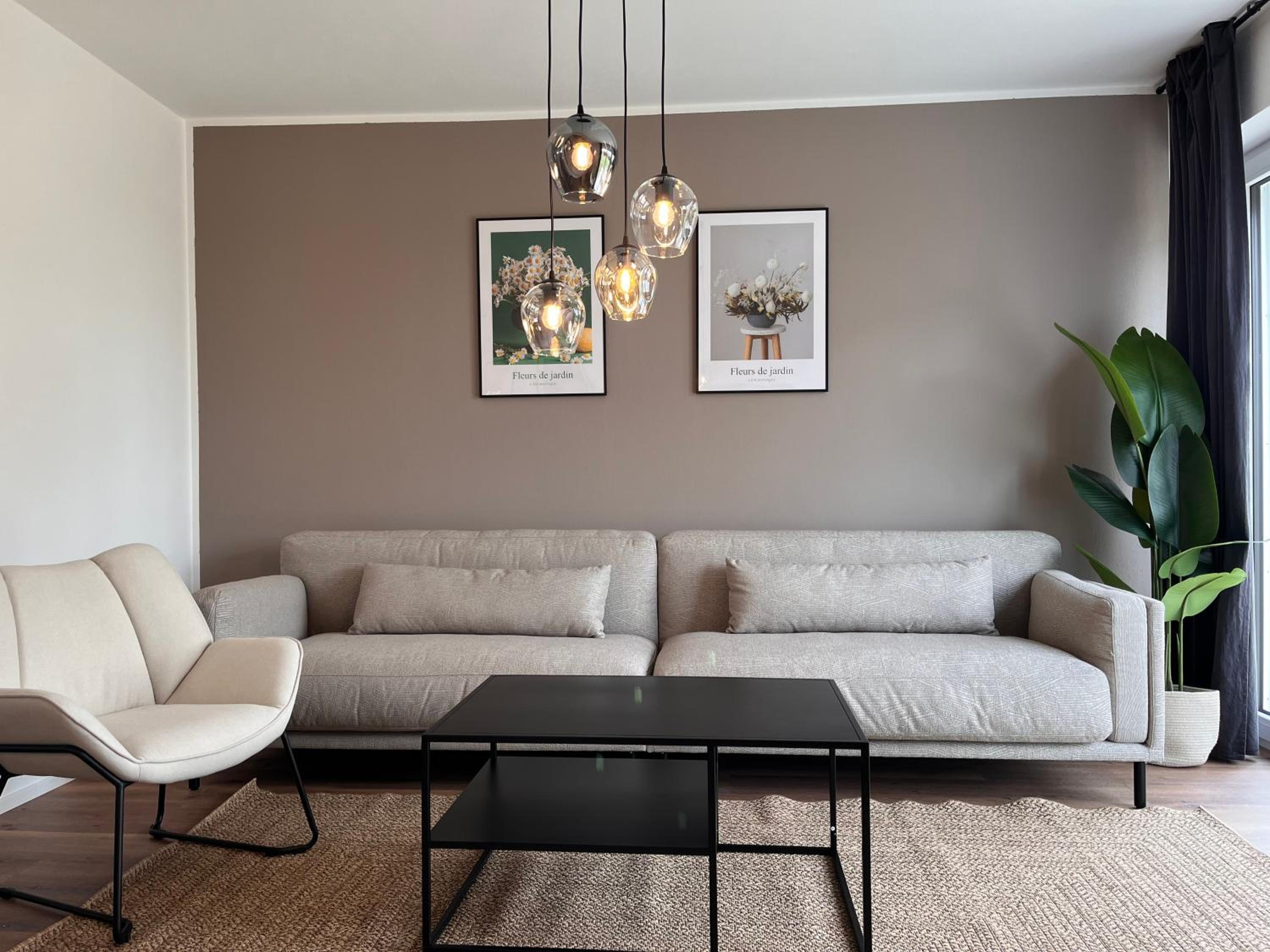 Three-Bedroom House photo 1