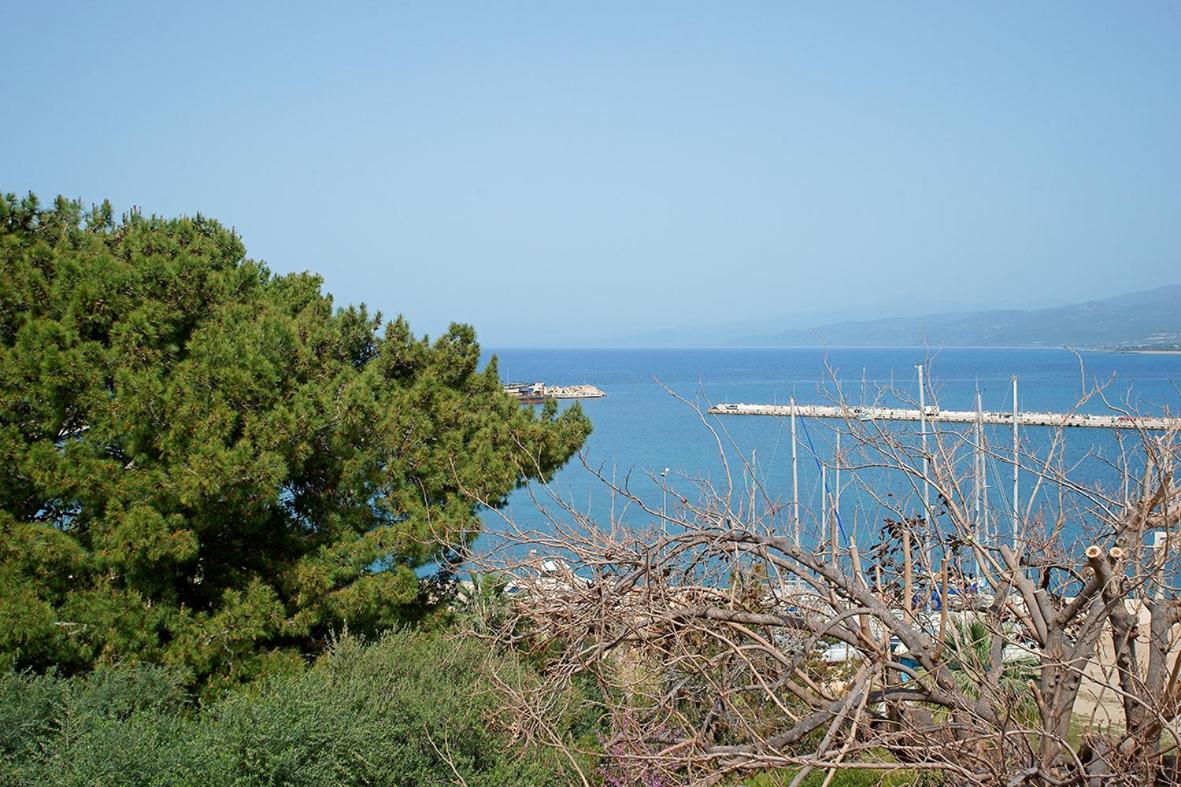 Apartment with Sea View photo 3