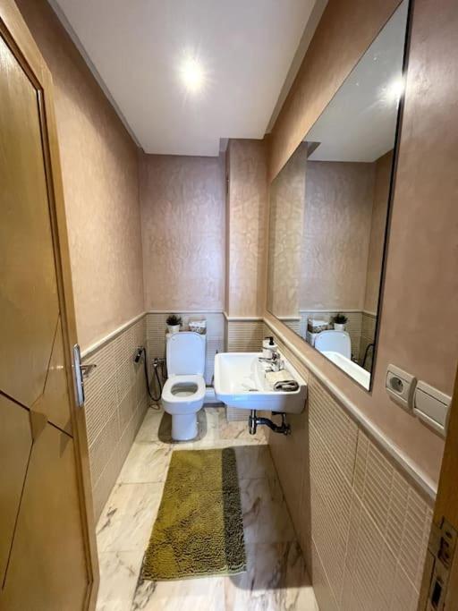 Two-Bedroom Apartment - Photo 11