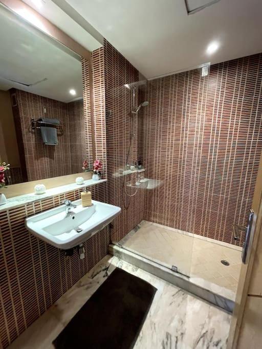 Two-Bedroom Apartment - Photo 12