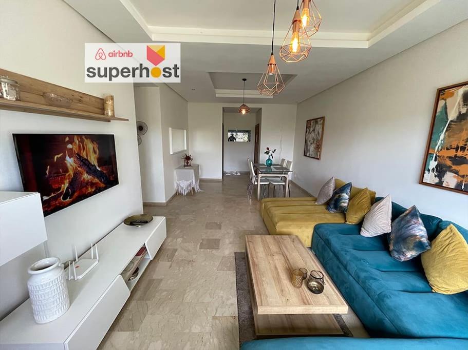 Two-Bedroom Apartment - Photo 2