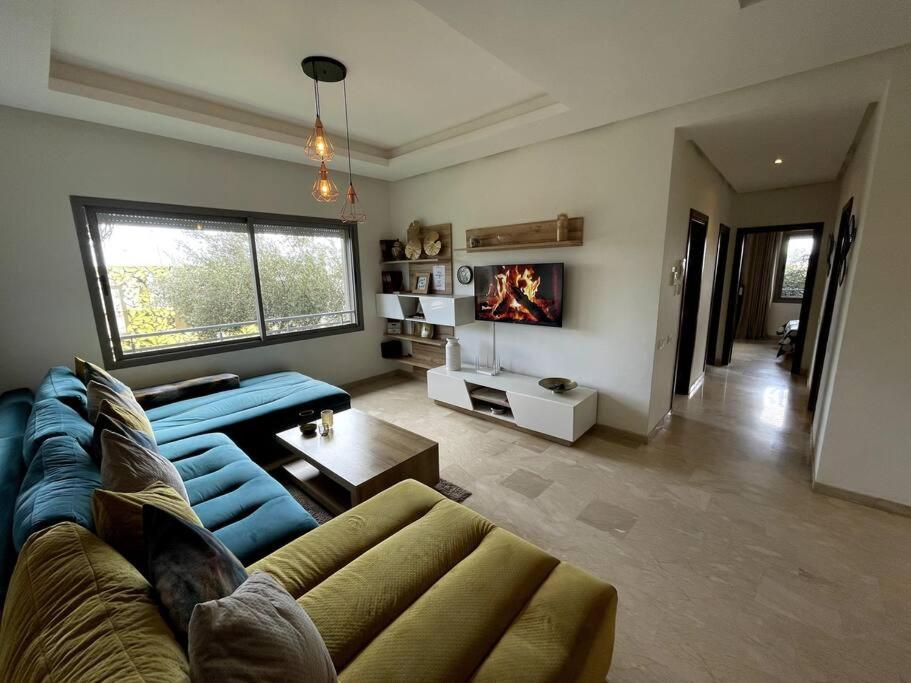 Two-Bedroom Apartment - Photo 12