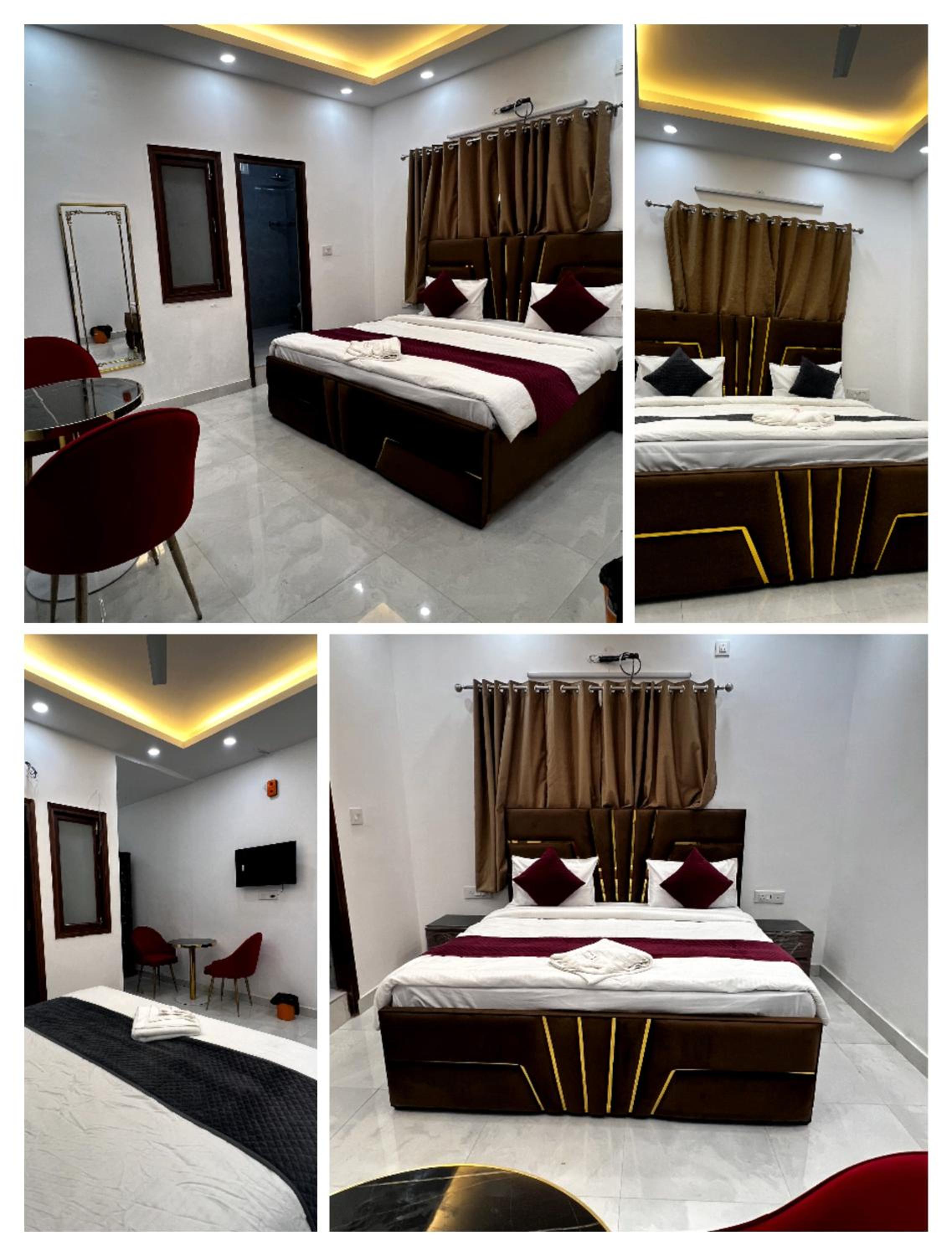Deluxe Room (2 Adults + 1 Child)