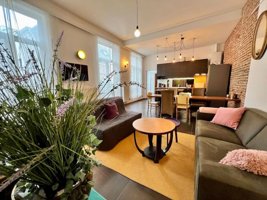 One-Bedroom Apartment photo 2