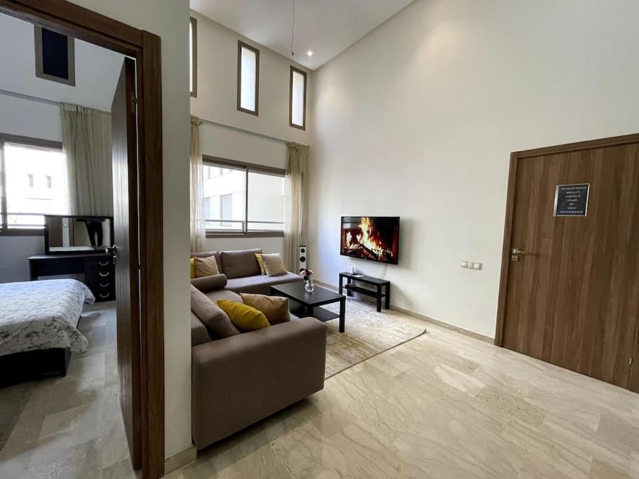 One-Bedroom Apartment photo 3