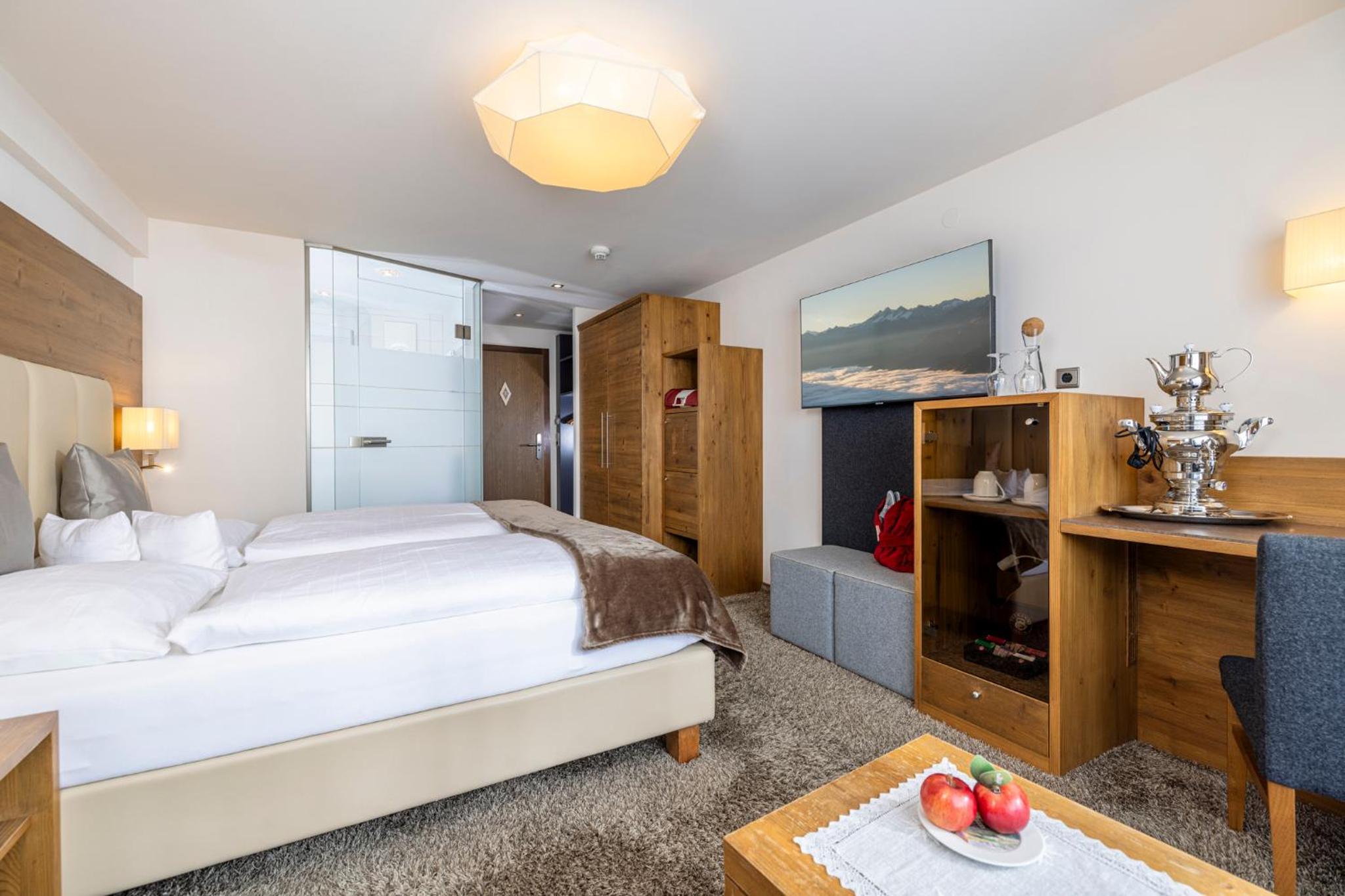 Double Room - "Alpine Living" photo 2