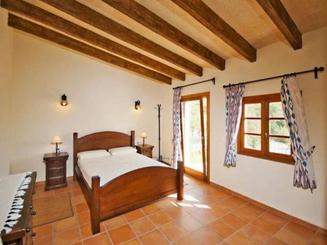 Villa de Tres Habitaciones