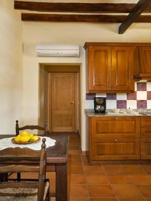 Three-Bedroom Villa photo 3