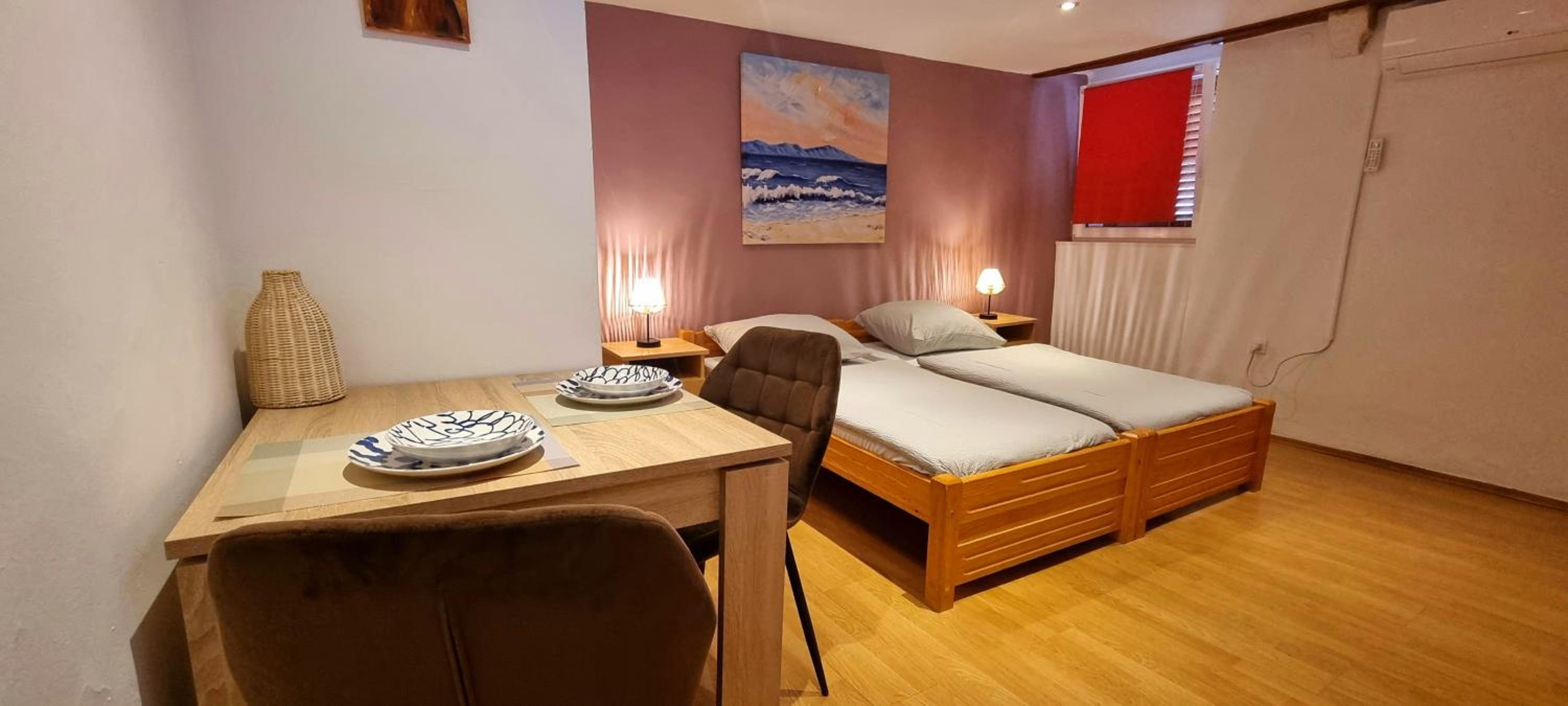 Double or Twin Room photo 2