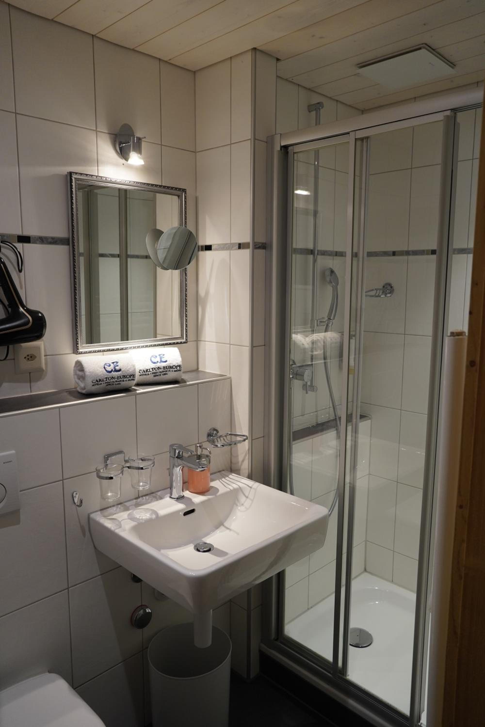 Superior Double Room - Photo 12