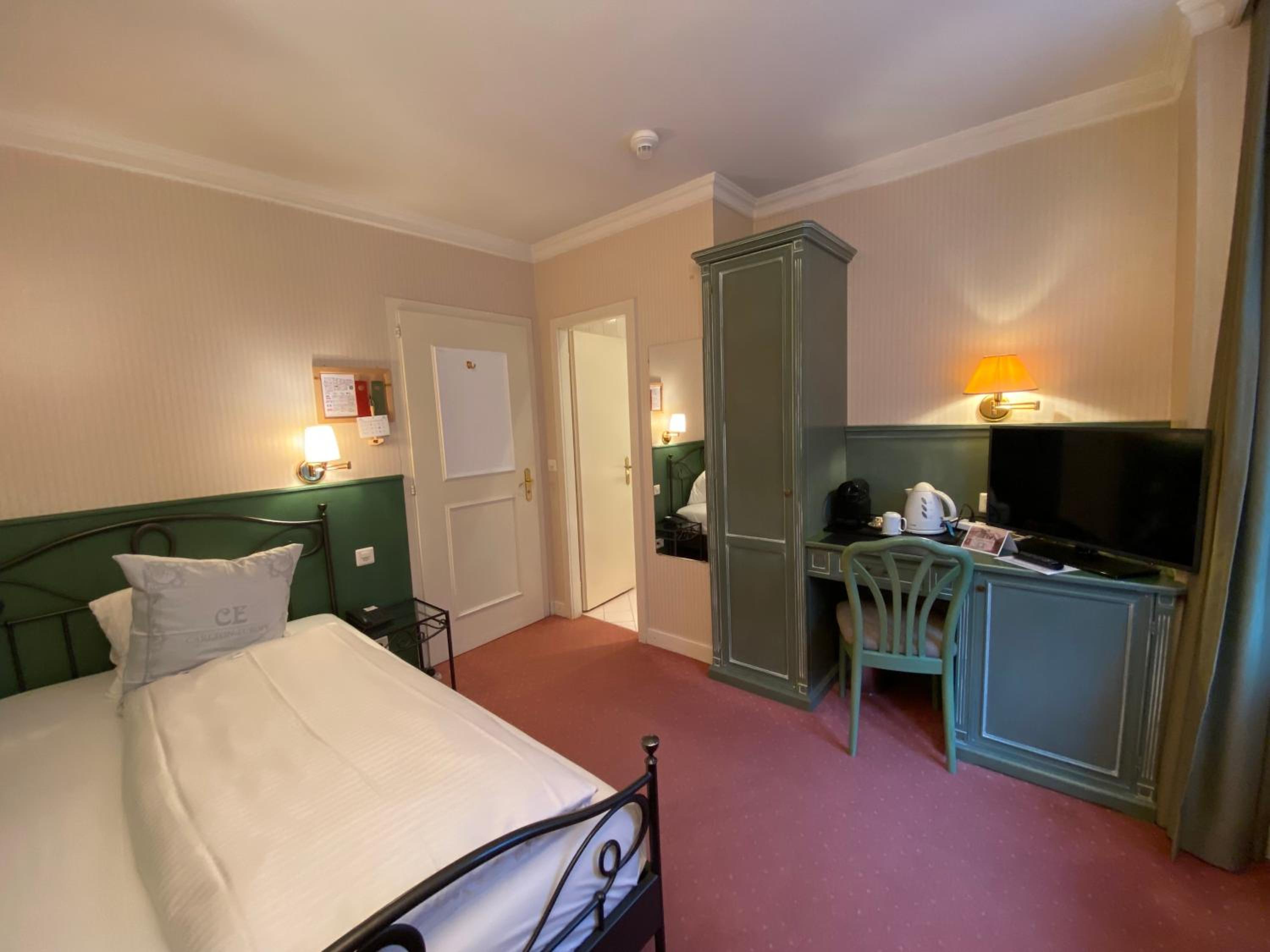 Classic Single Room - Photo 3
