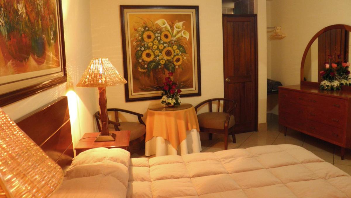 Deluxe Queen Room photo 3
